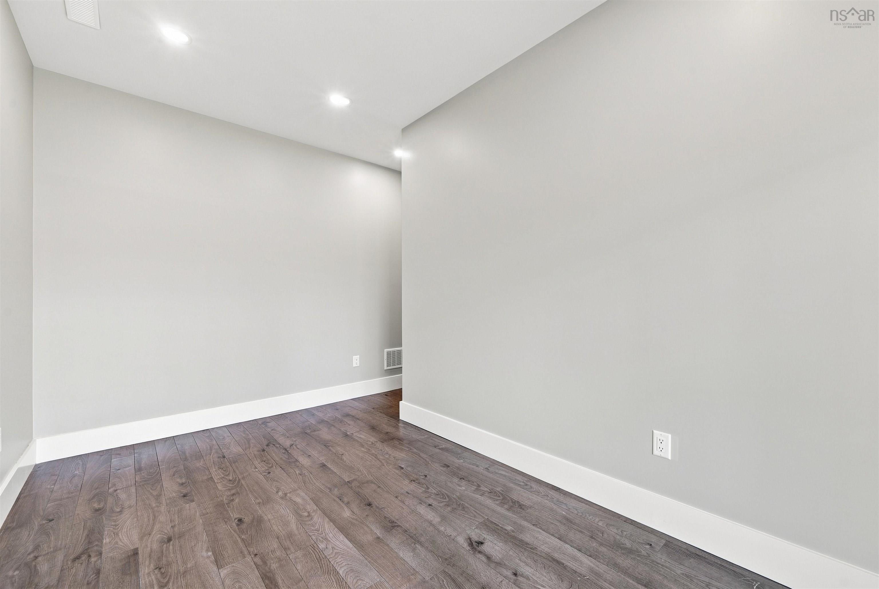 View image 10