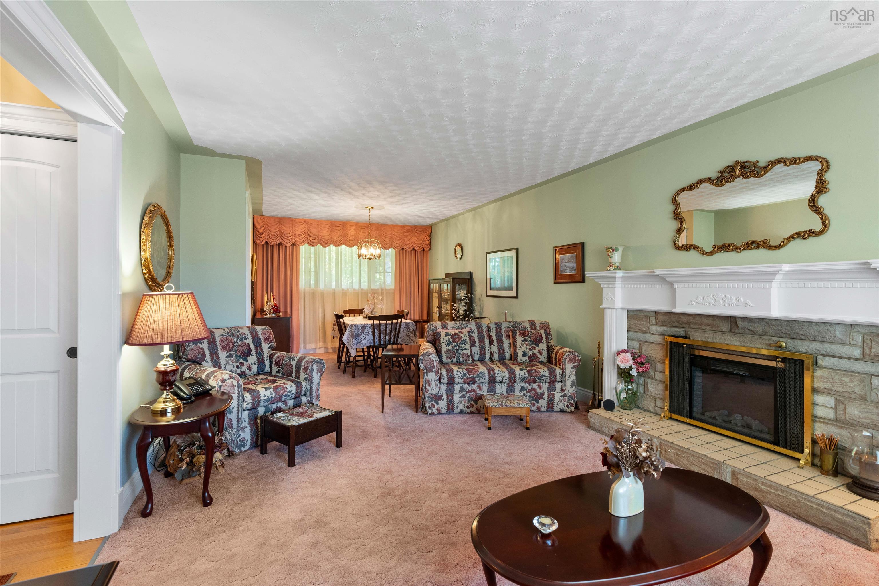 View image 19