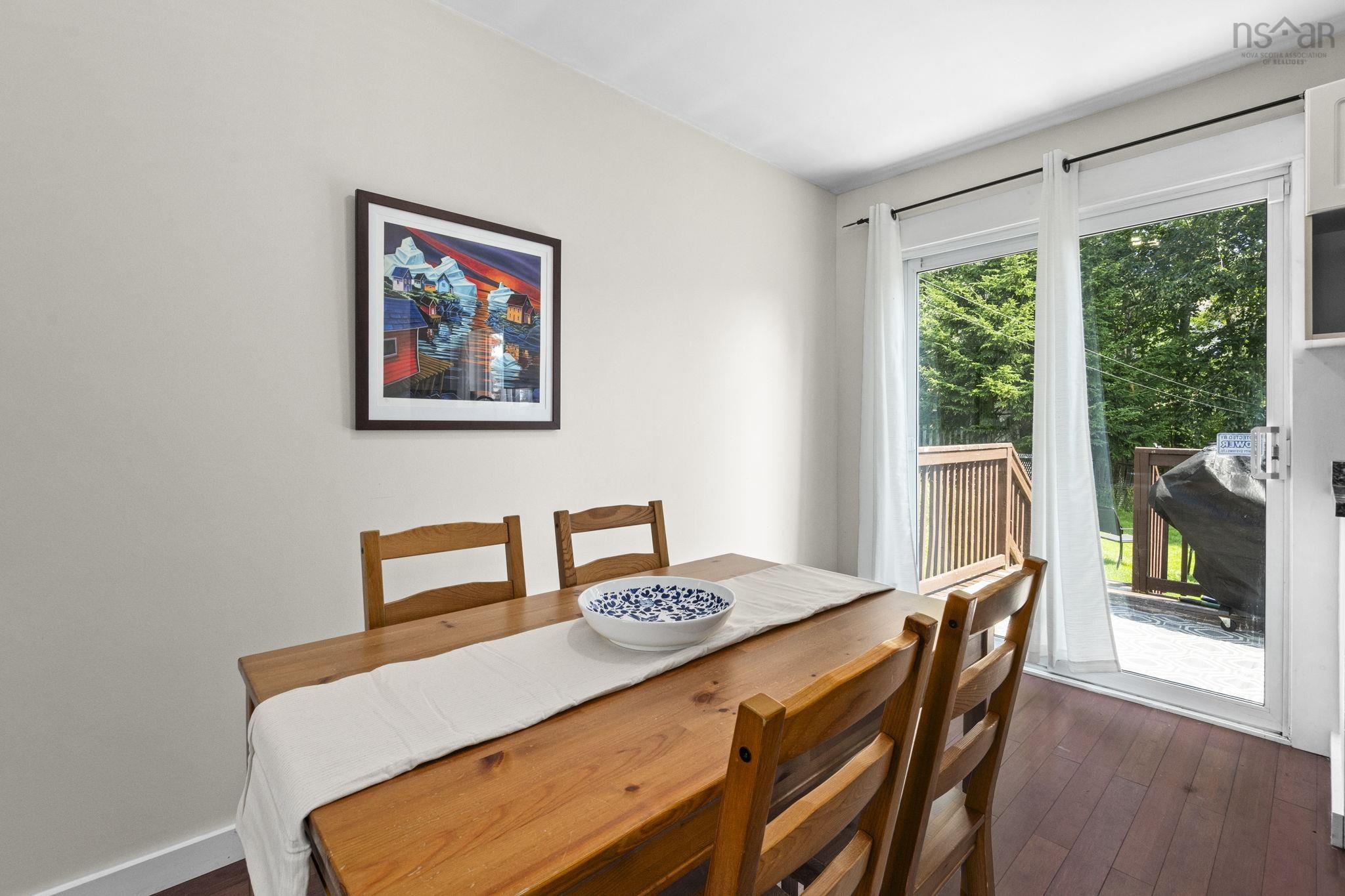 View image 12