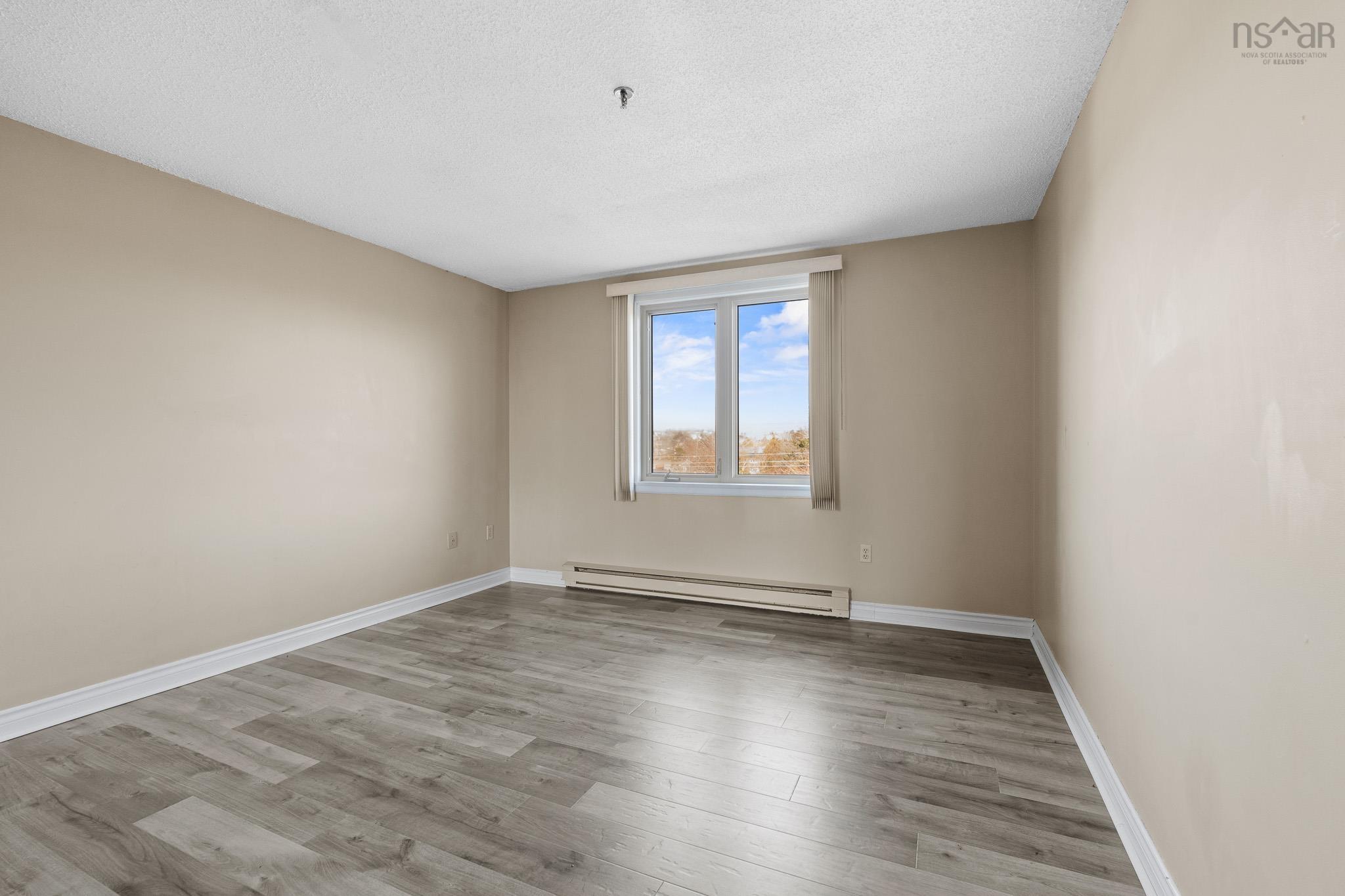 View image 18