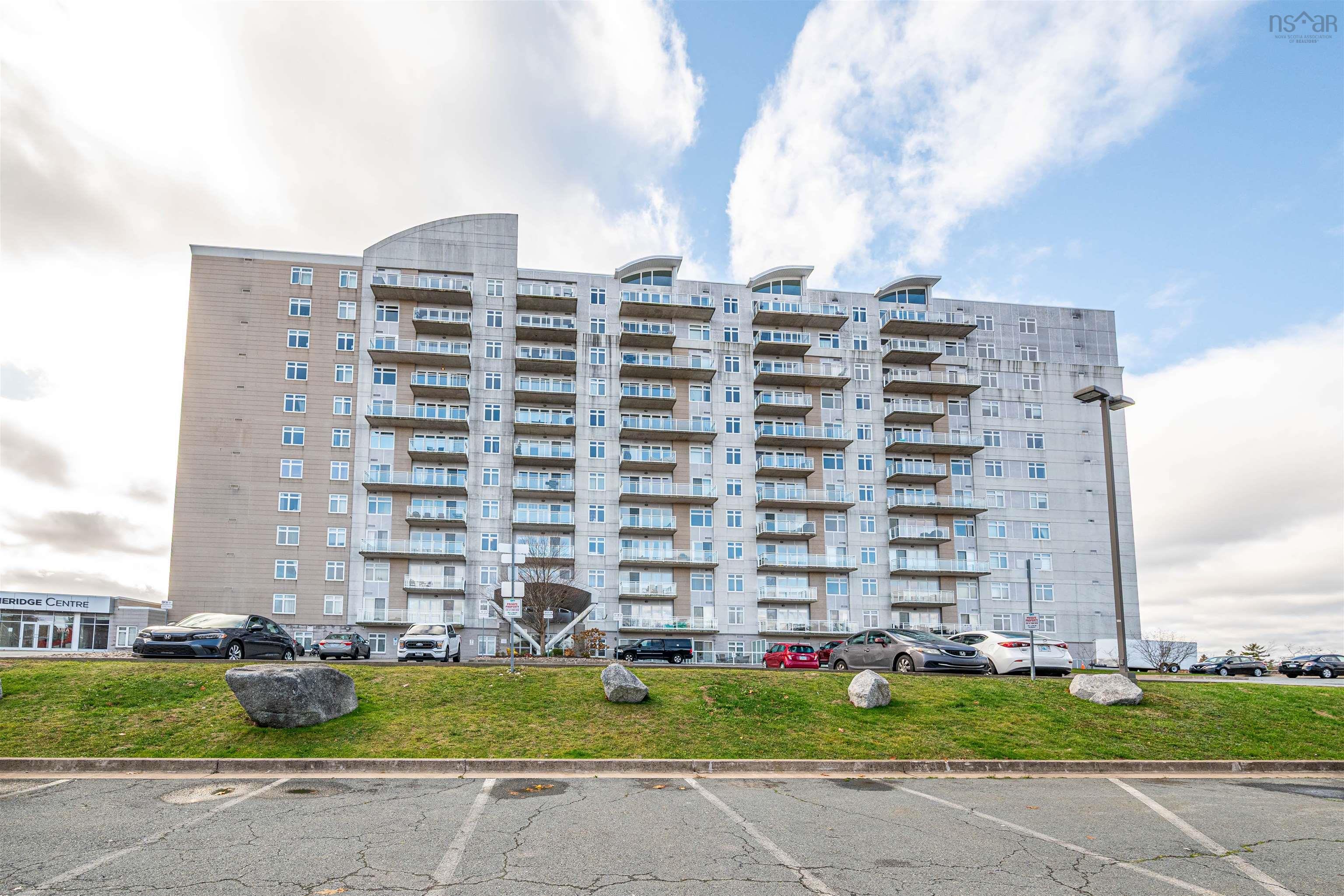Thumbnail image for 102 60 Walter Havill Drive MLS<sup>®</sup> 202620361