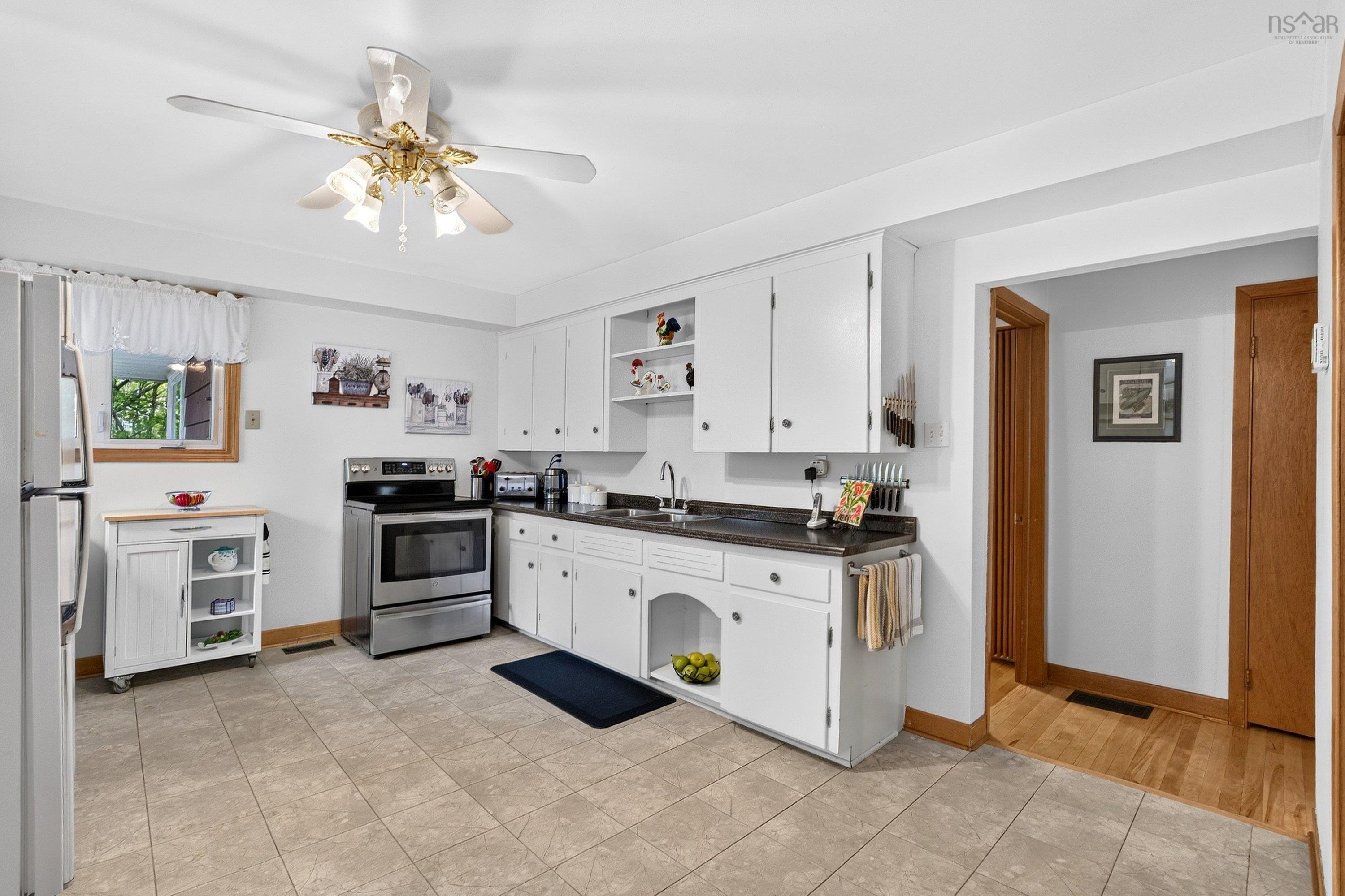 View image 19