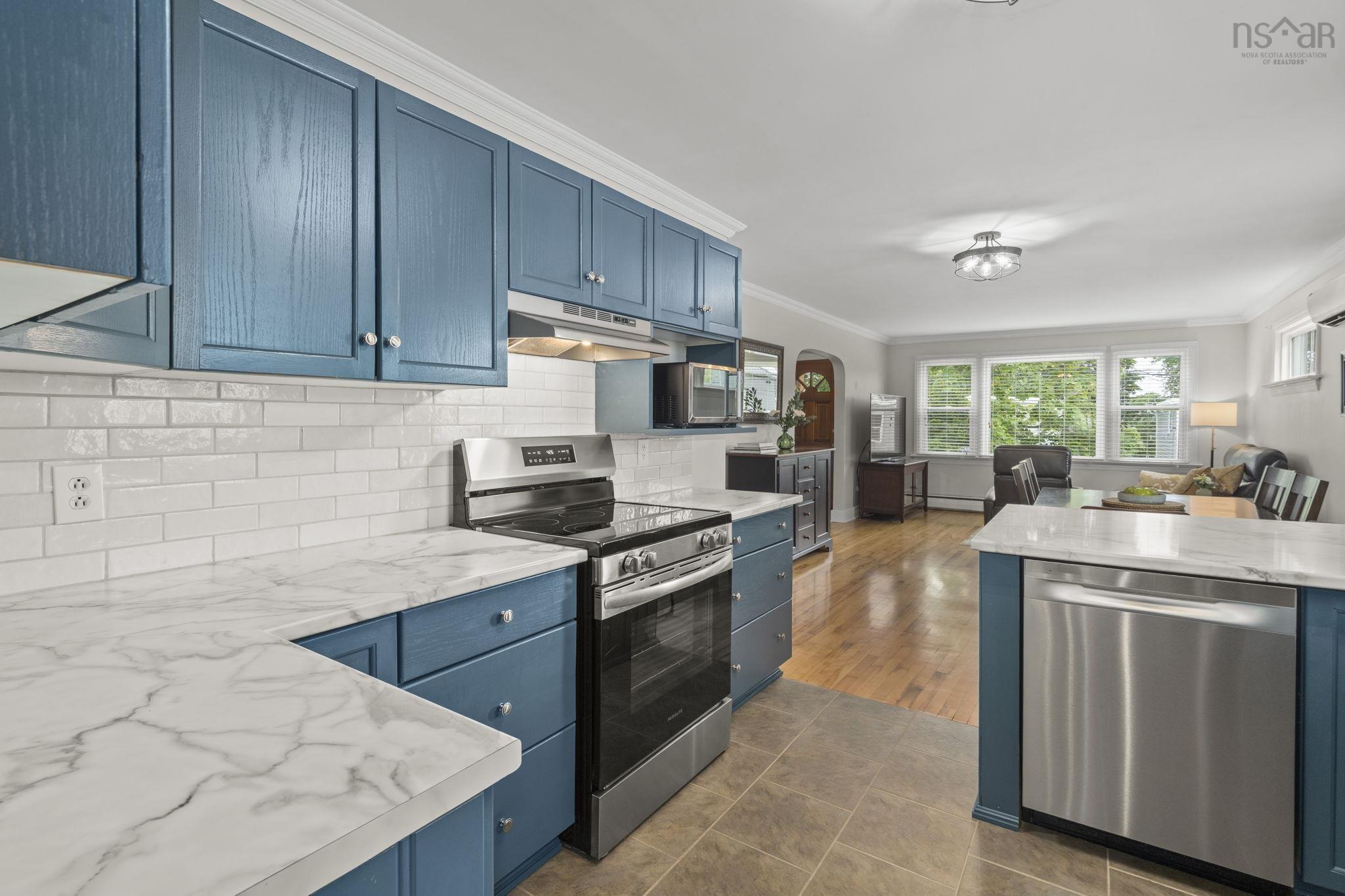 View image 16