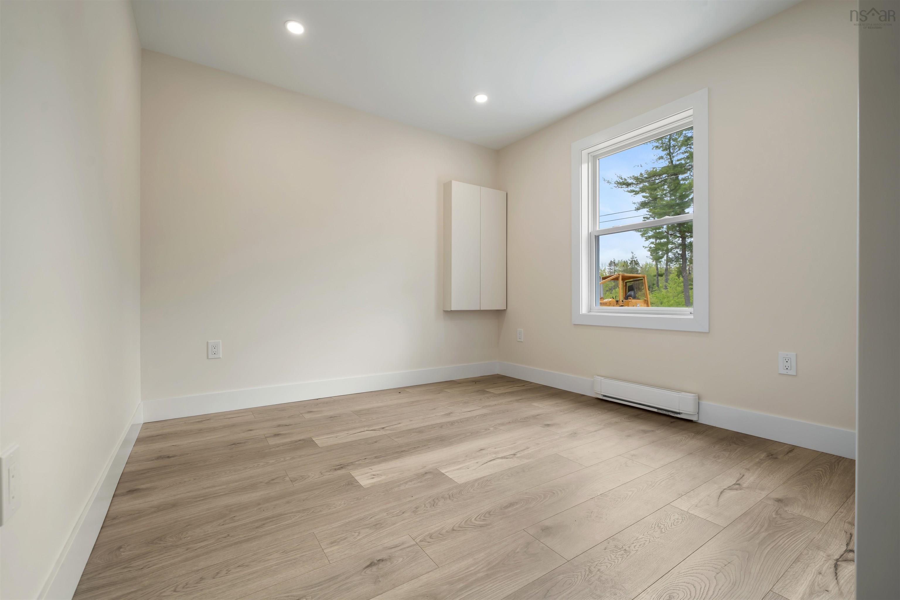 View image 16