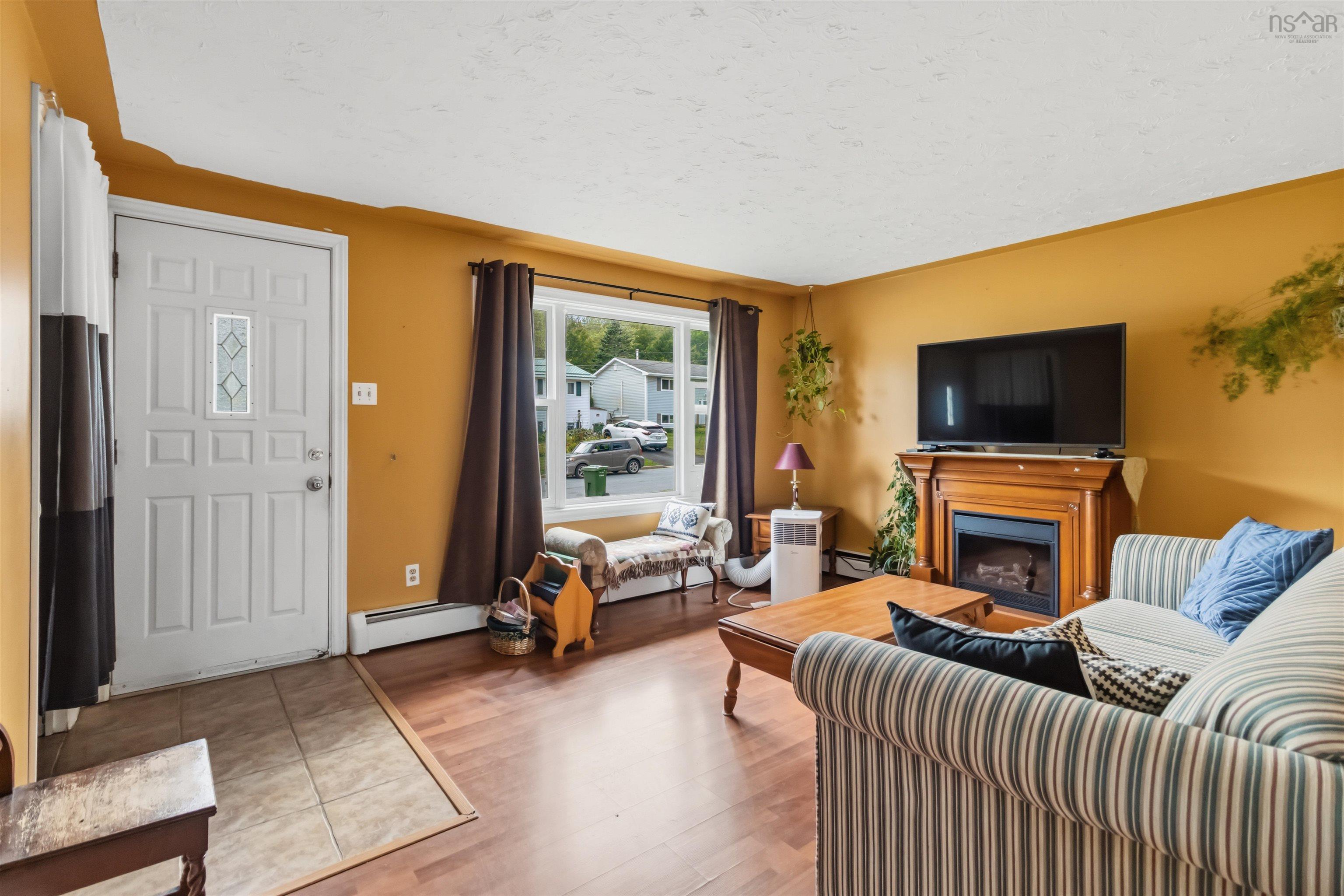 View image 11
