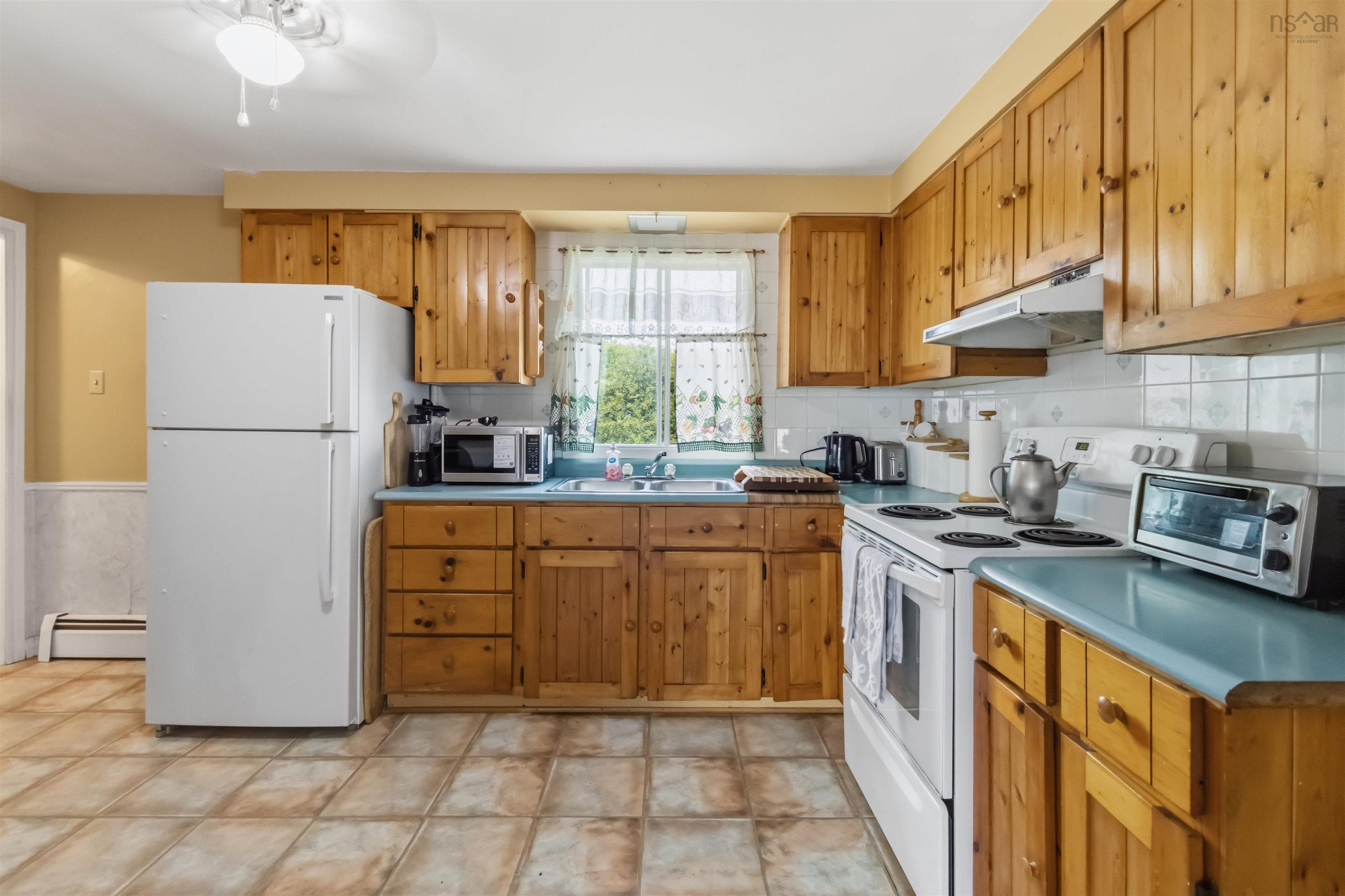View image 12