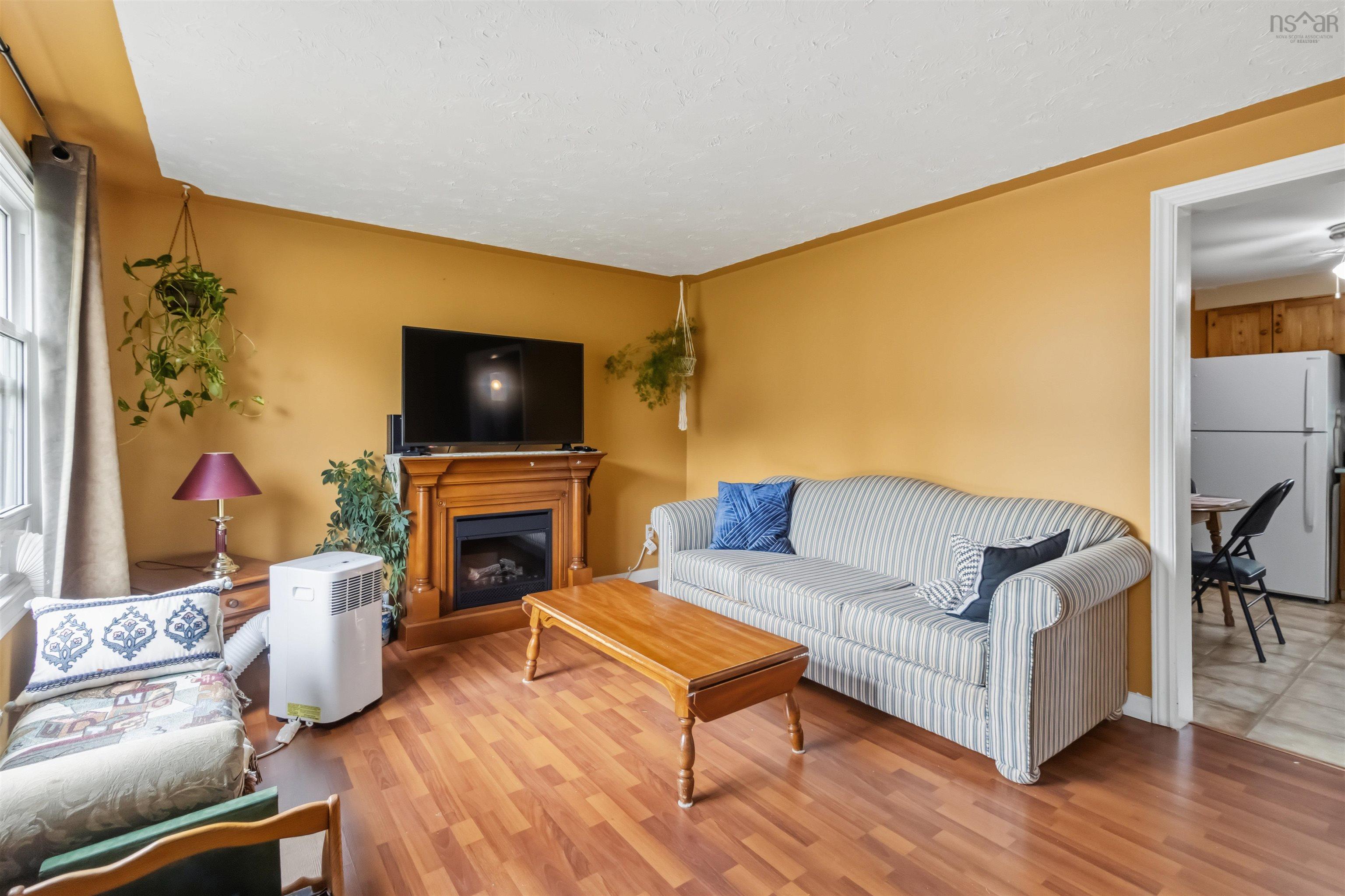 View image 13