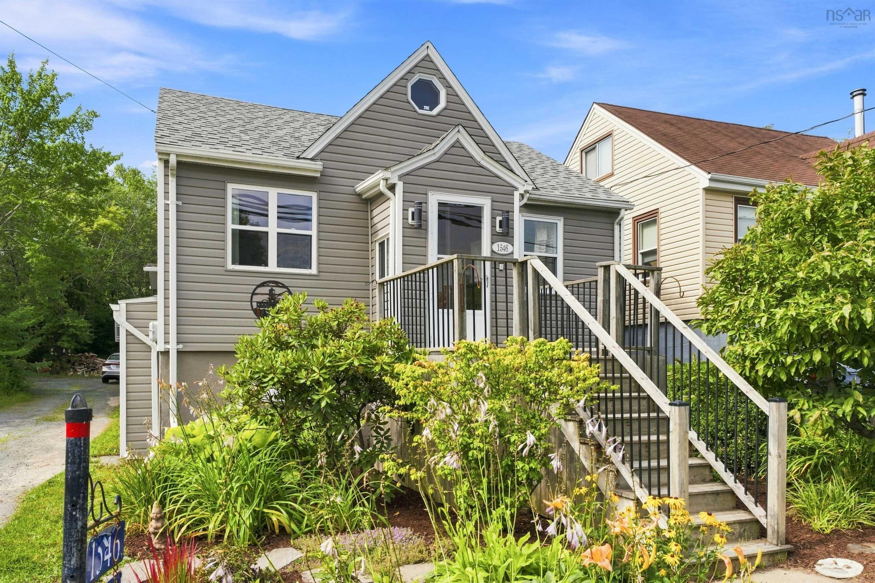 Thumbnail image for 1546 St Margarets Bay Road MLS<sup>®</sup> 202620453