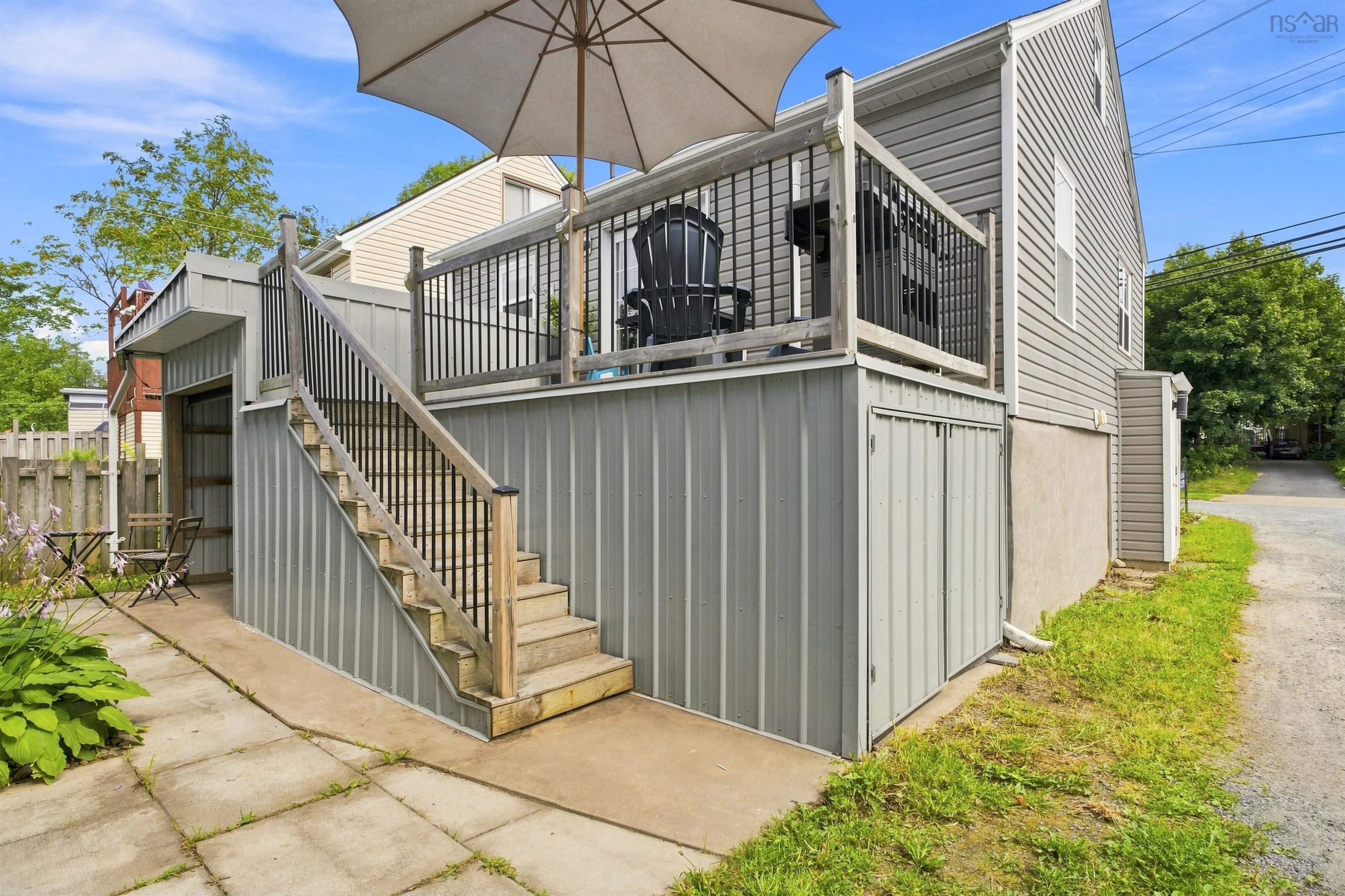 View image 17