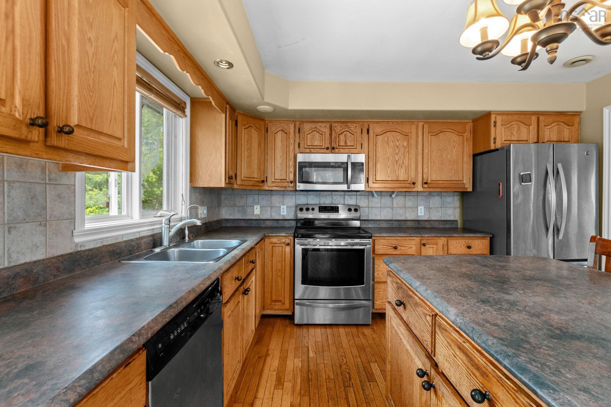 View image 9