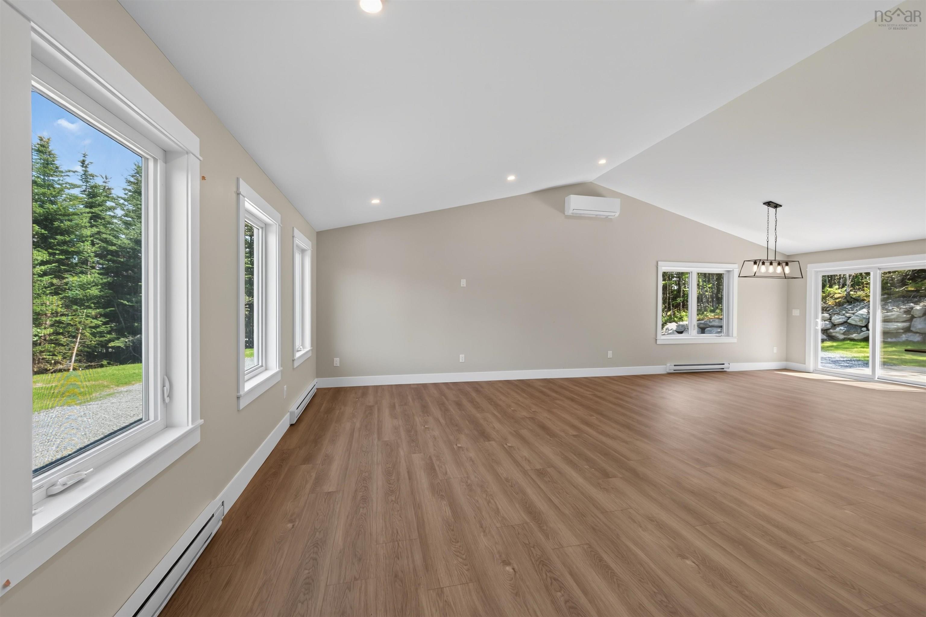 View image 8
