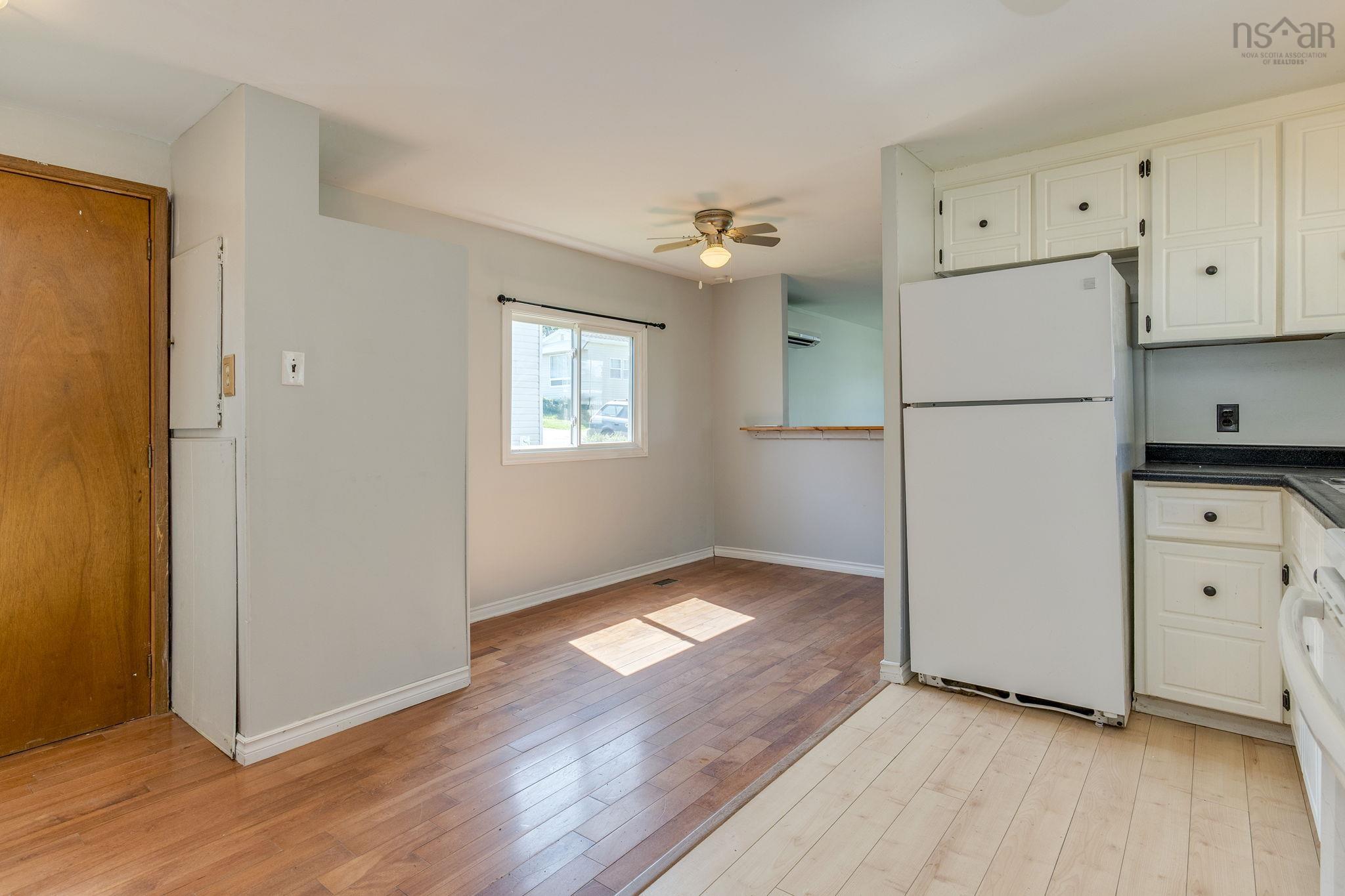 View image 11