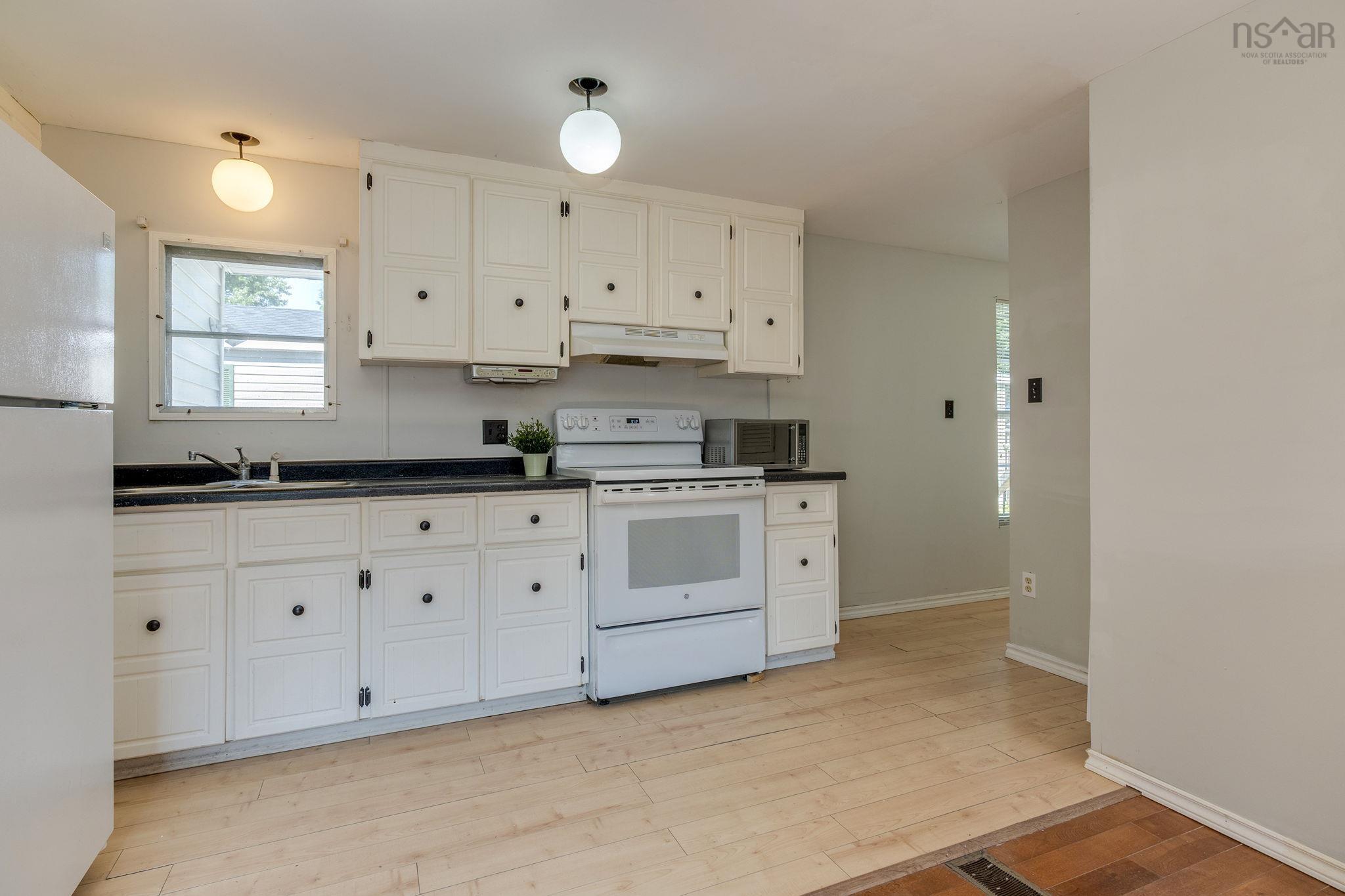 View image 13