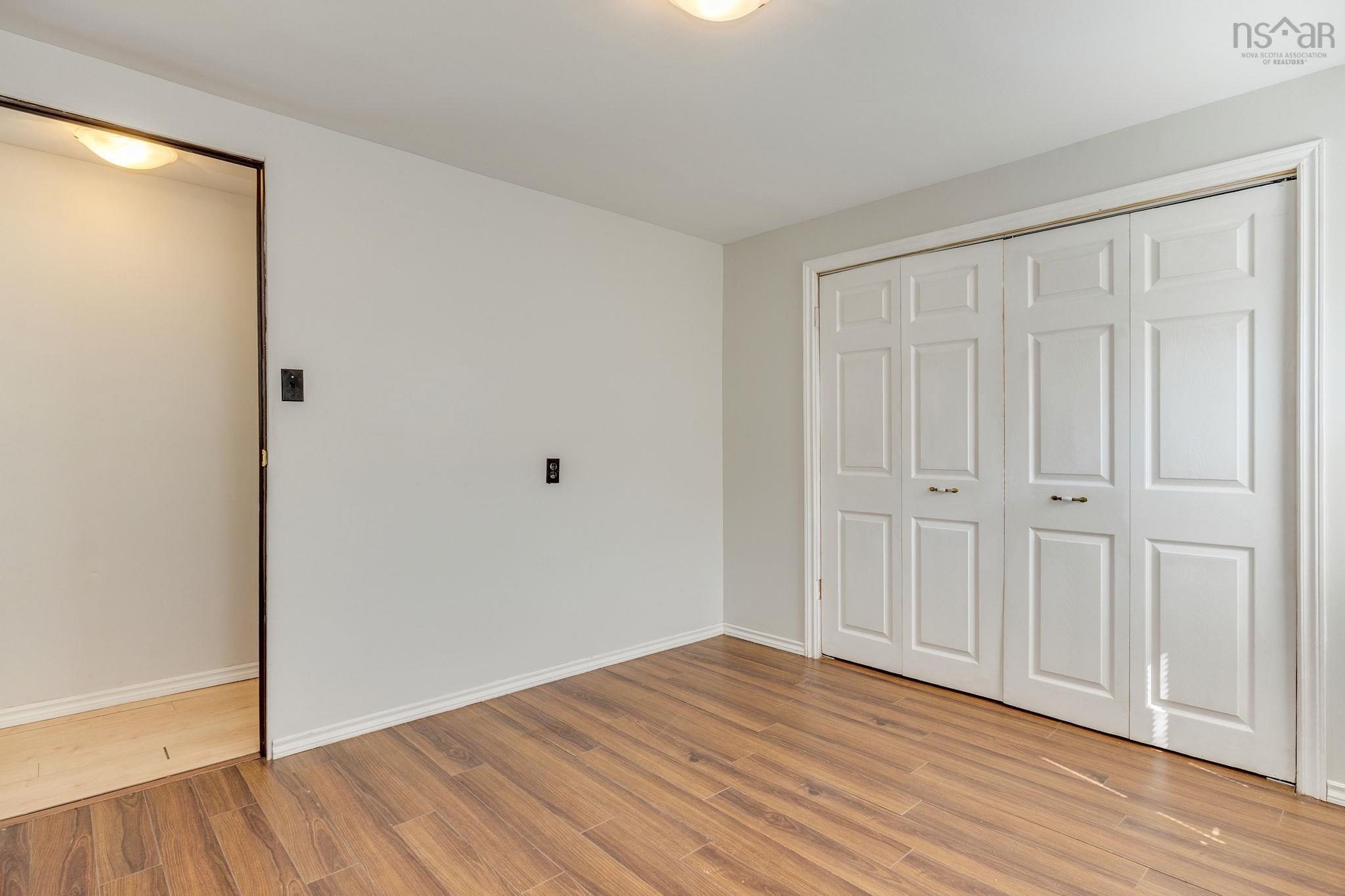 View image 17