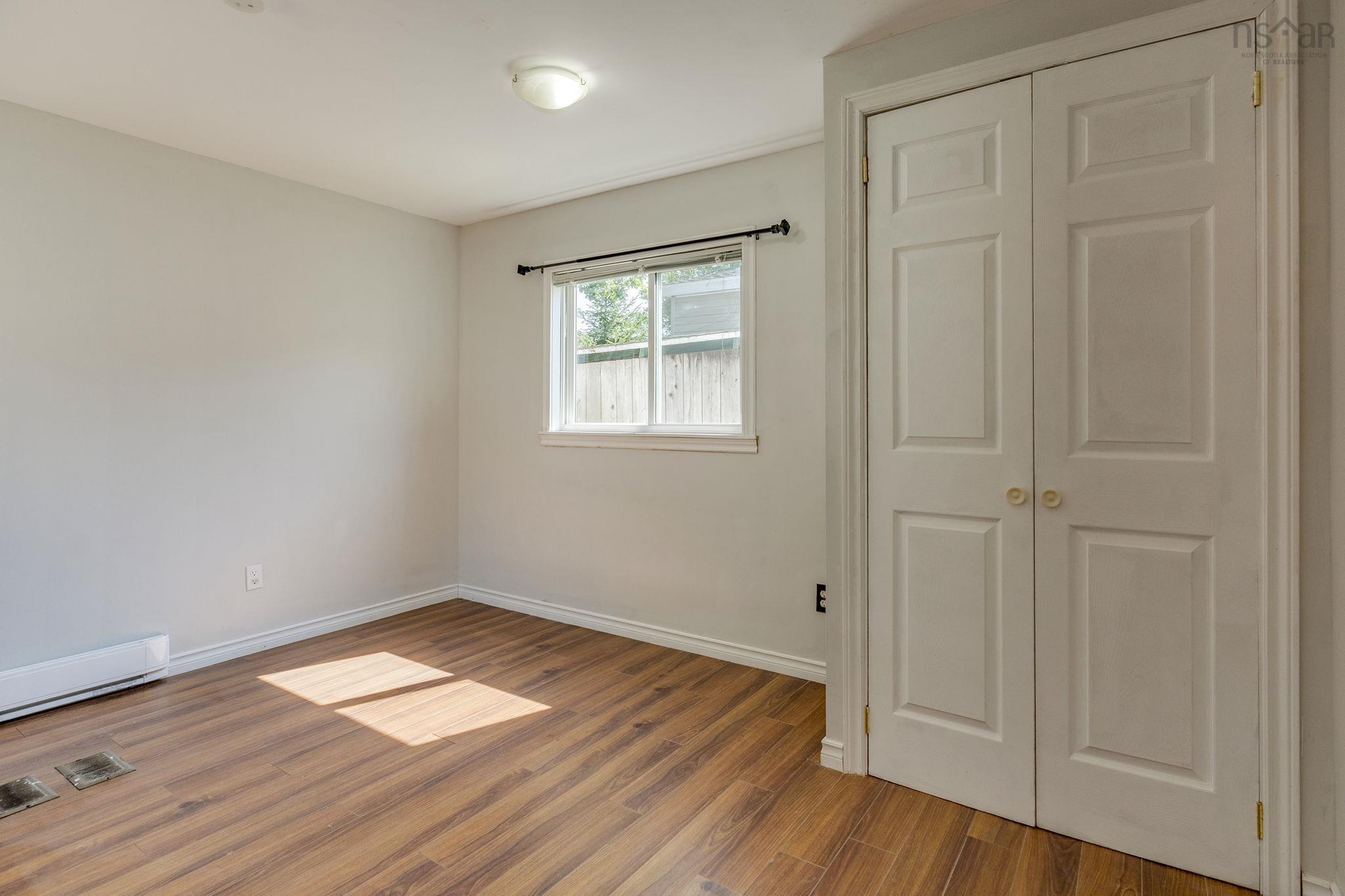 View image 19