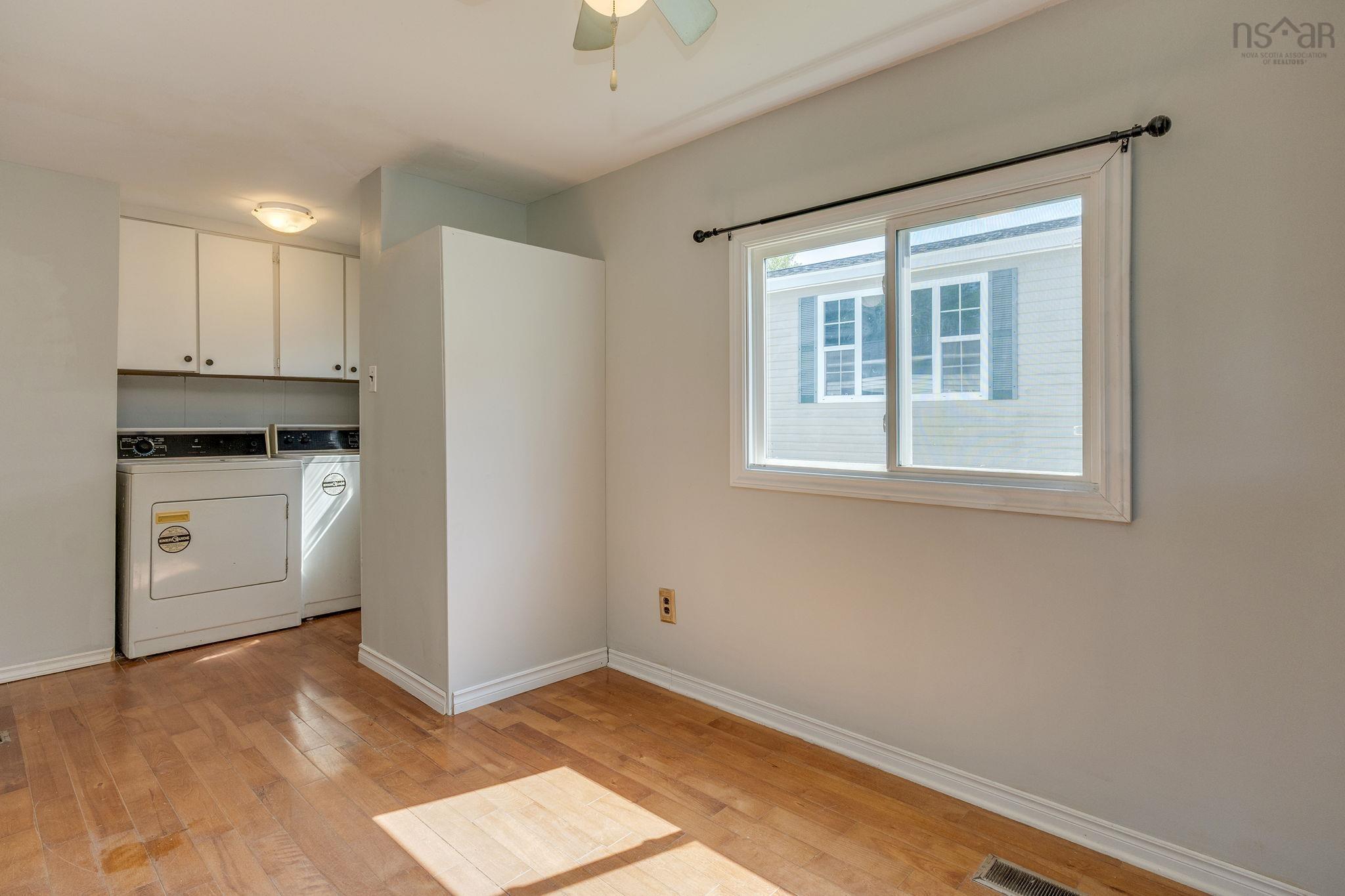 View image 8