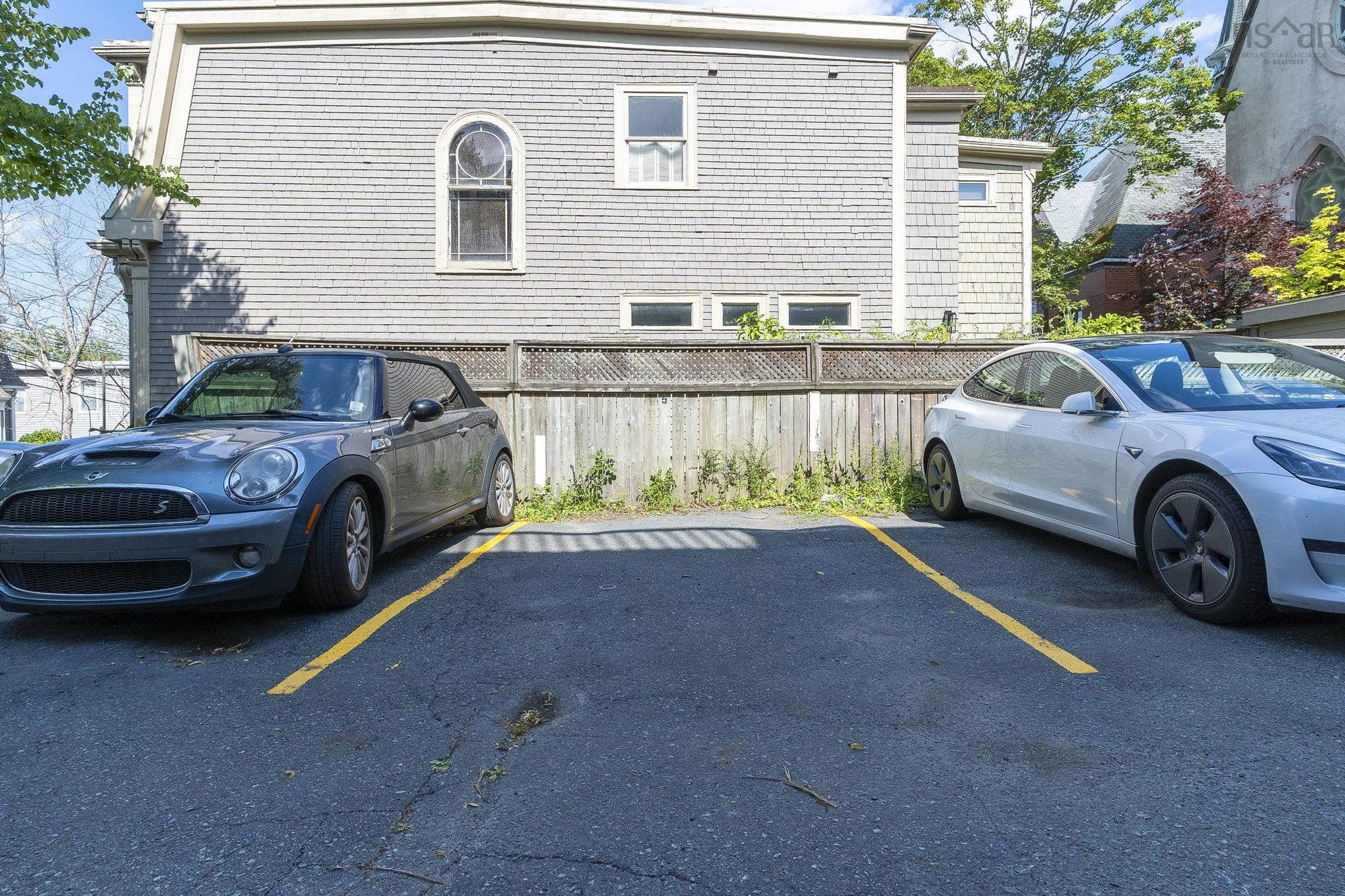 View image 32