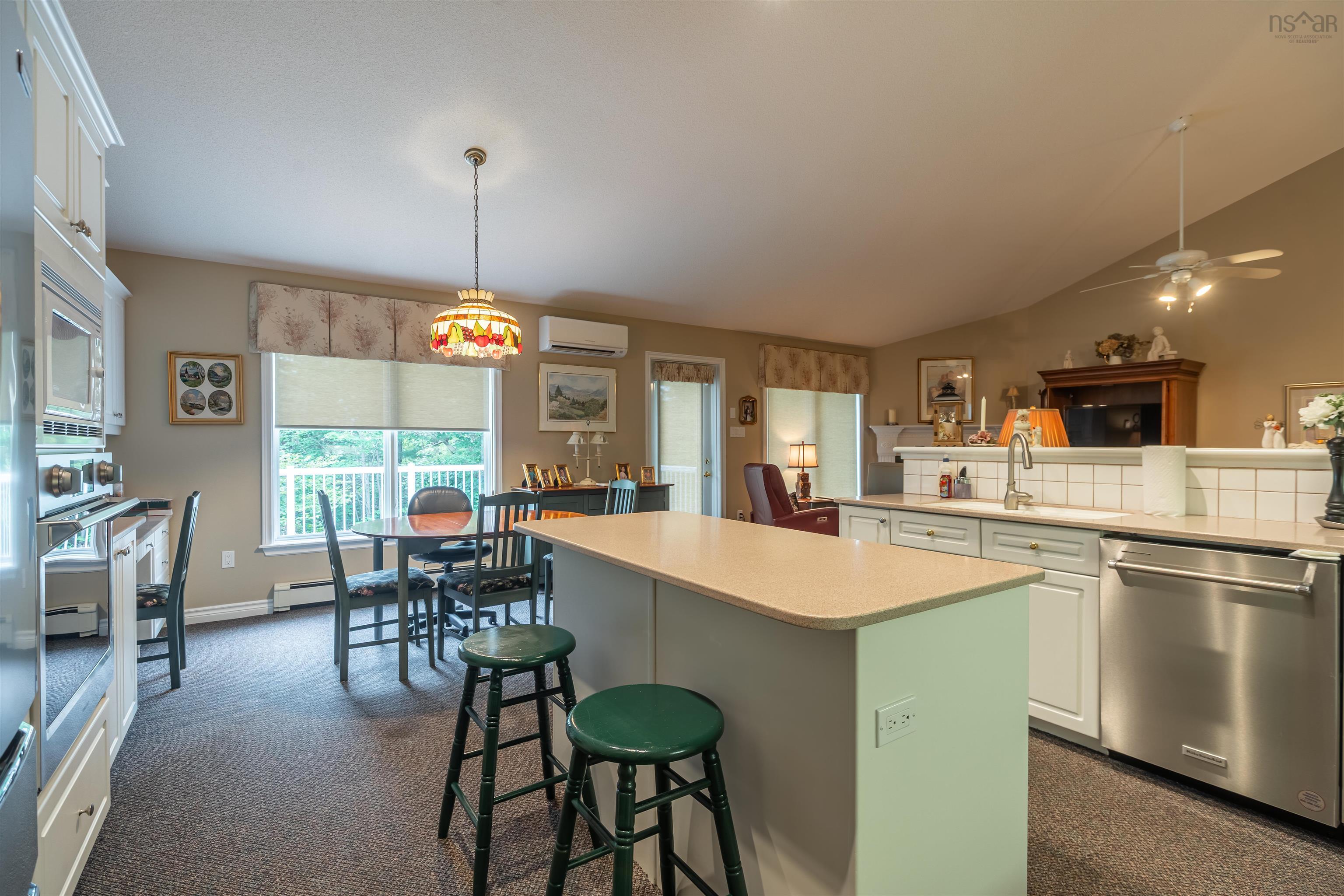 View image 9