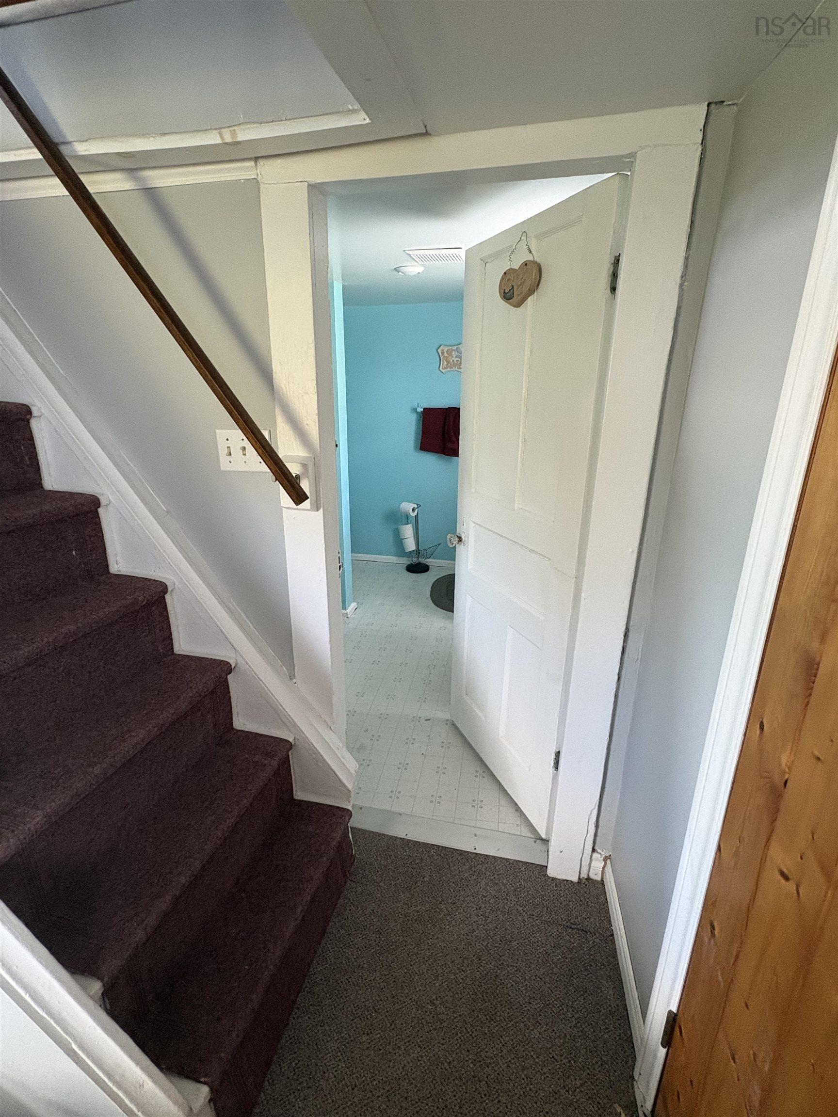 View image 12