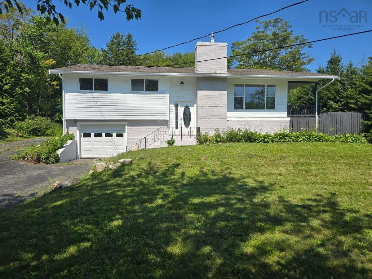 Thumbnail image for 61 Chalamont Drive MLS<sup>®</sup> 202620547
