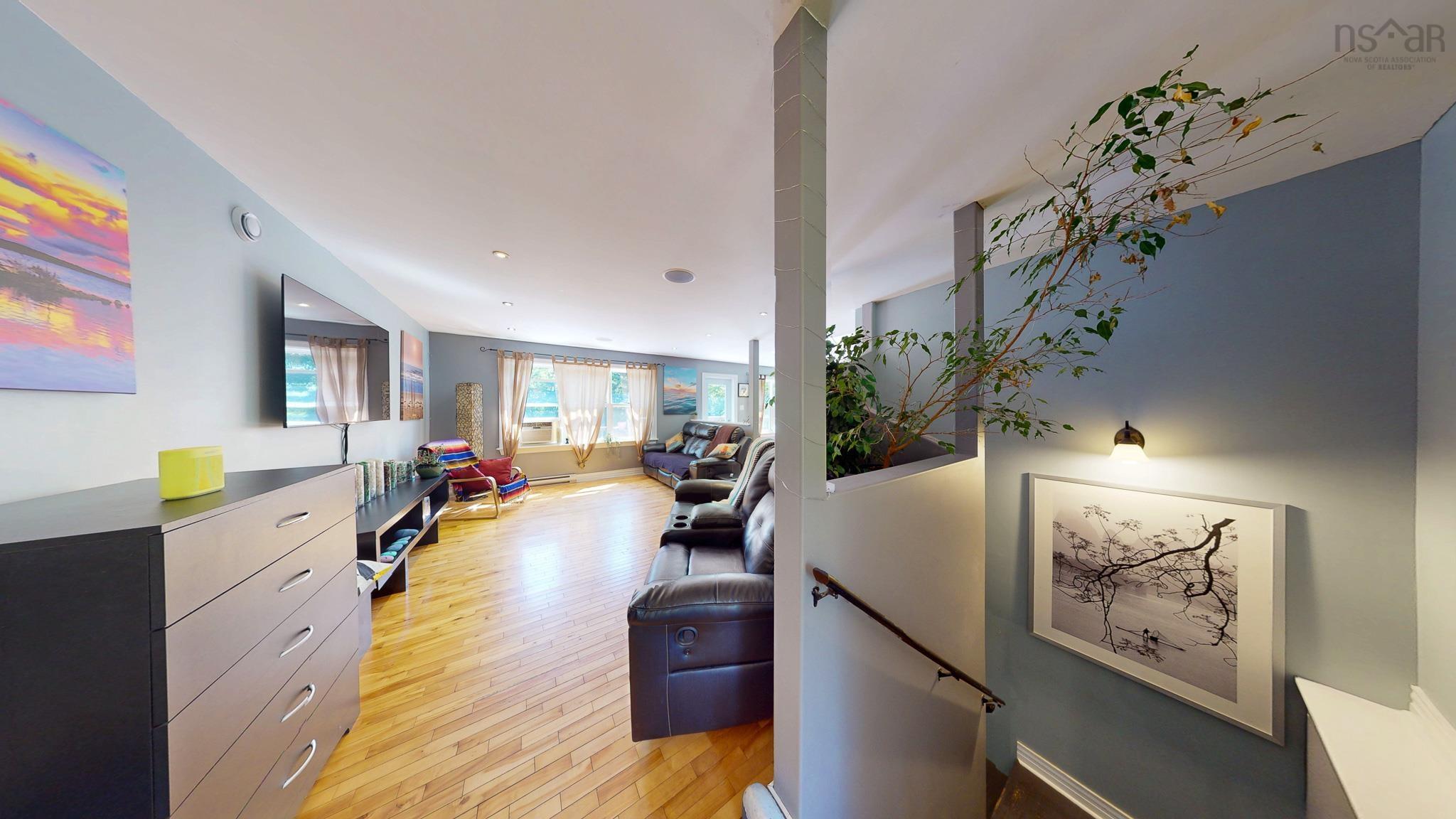 View image 10