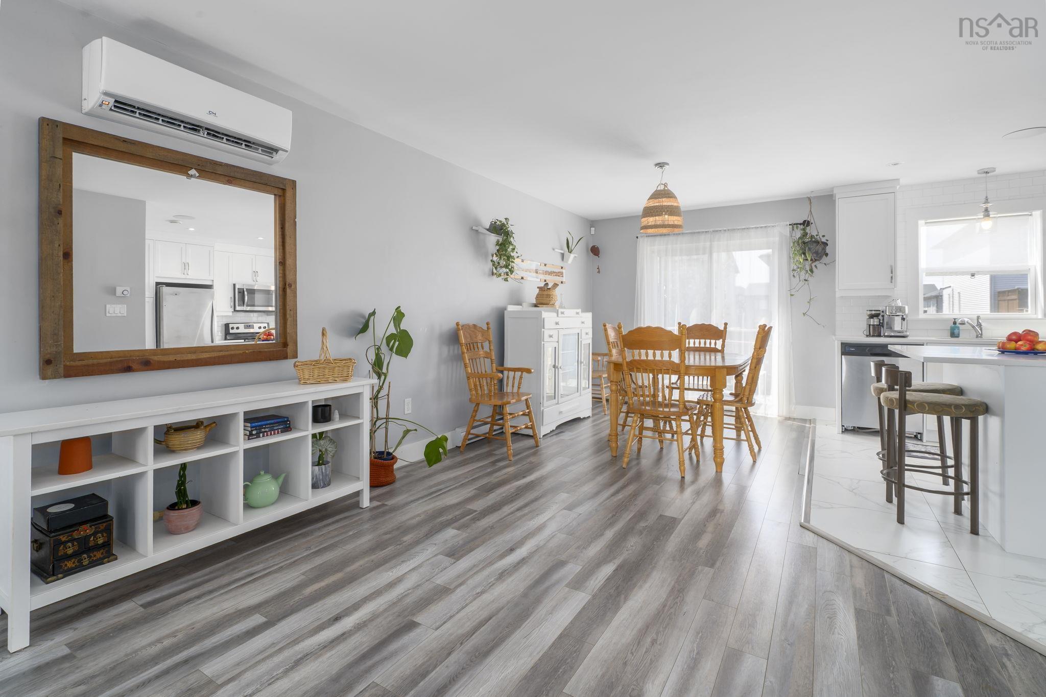 View image 17