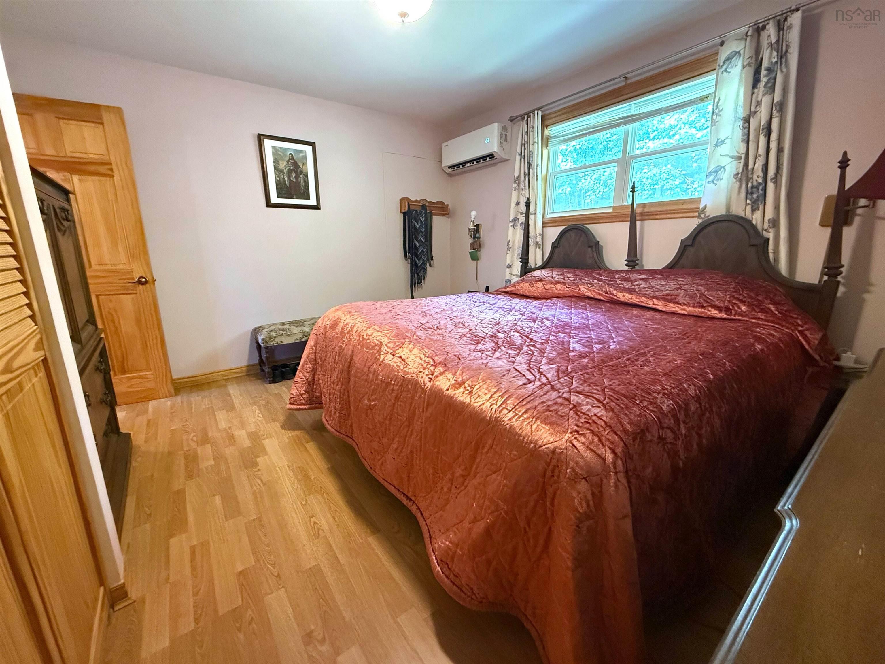 View image 11