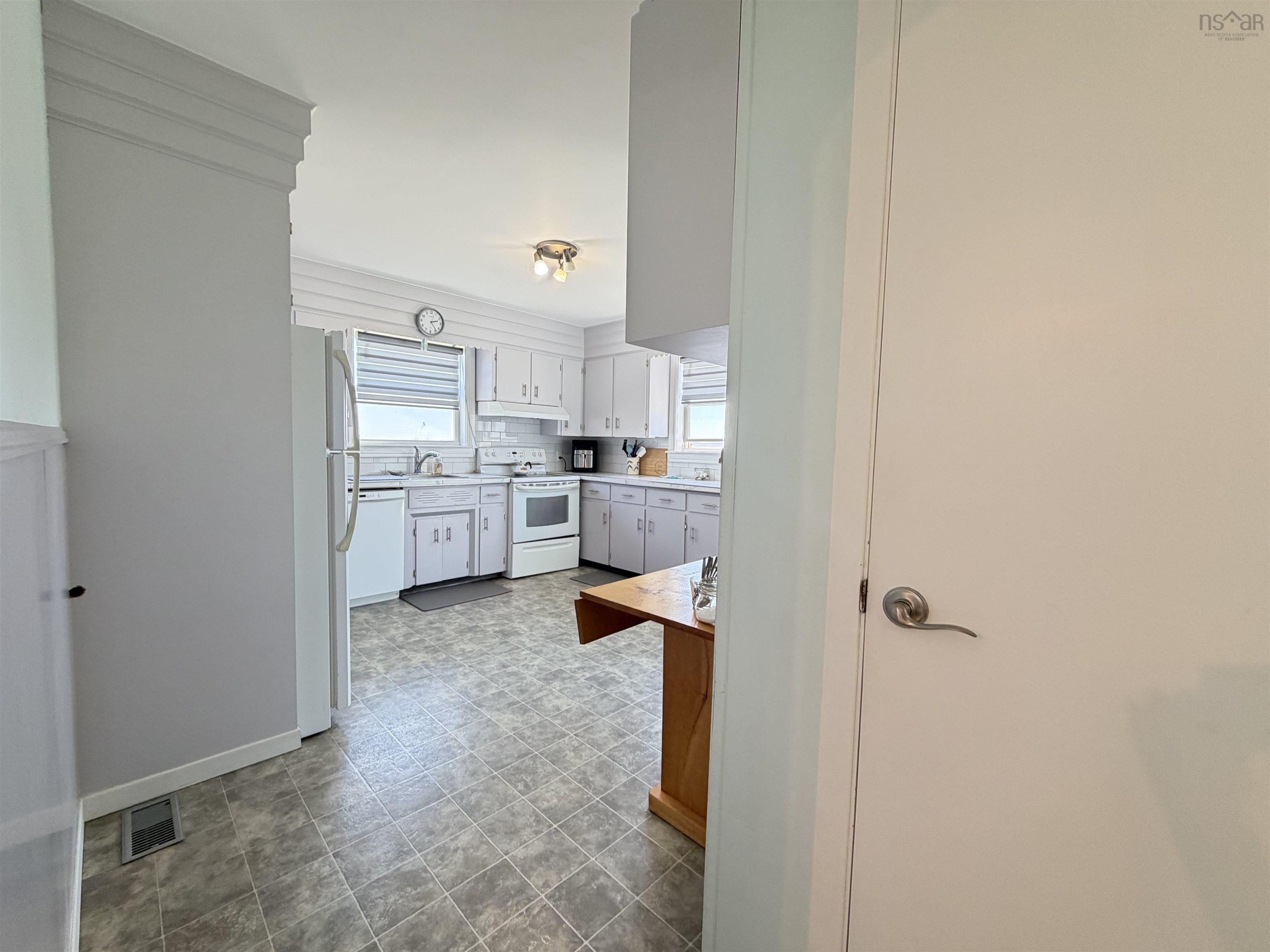 View image 15