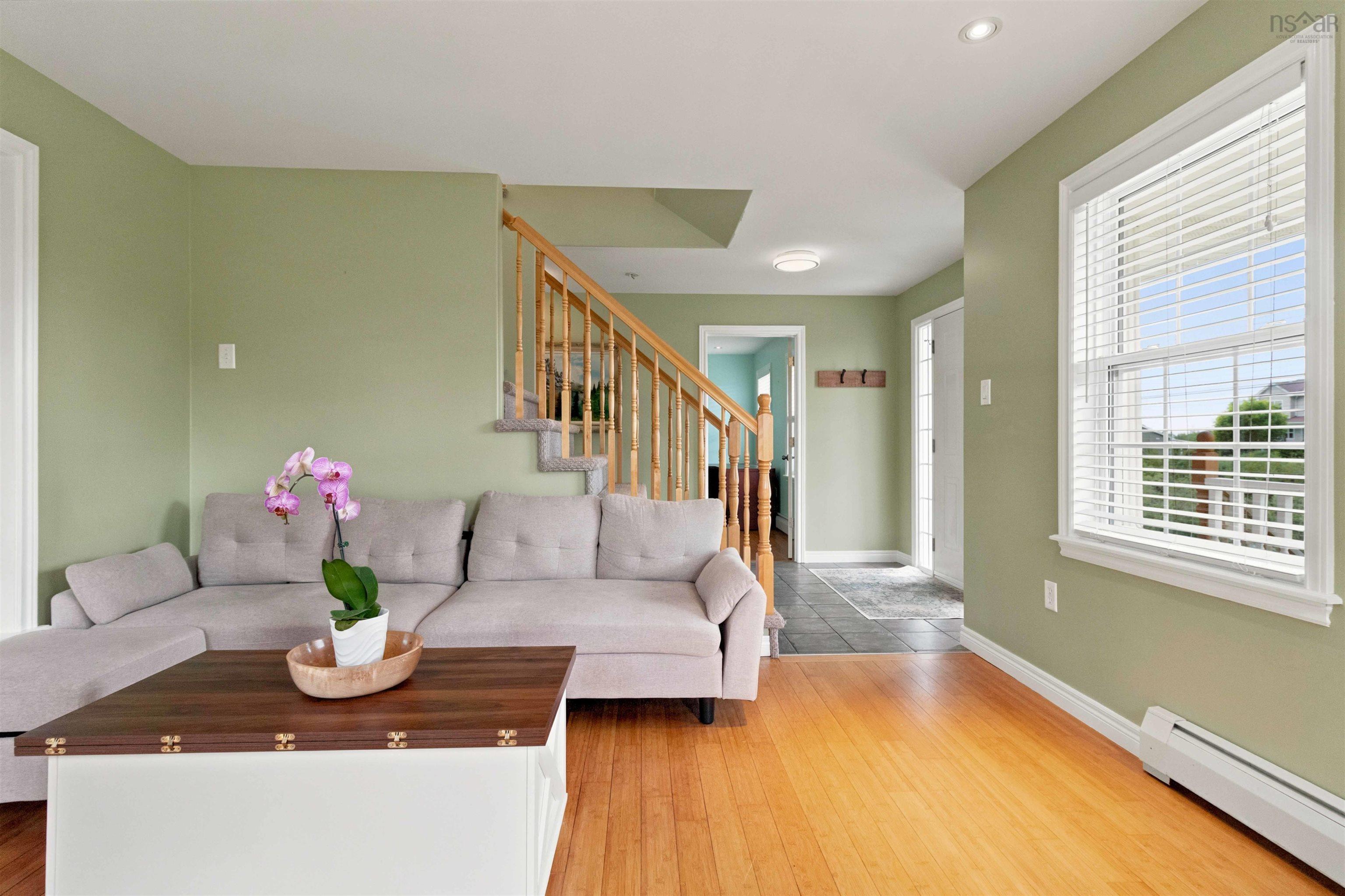 View image 8