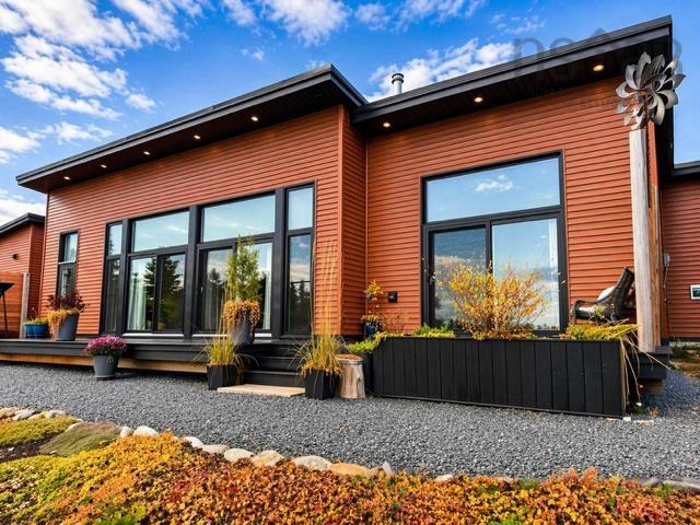 Thumbnail image for 110 Kaakwogook Way MLS<sup>®</sup> 202620676