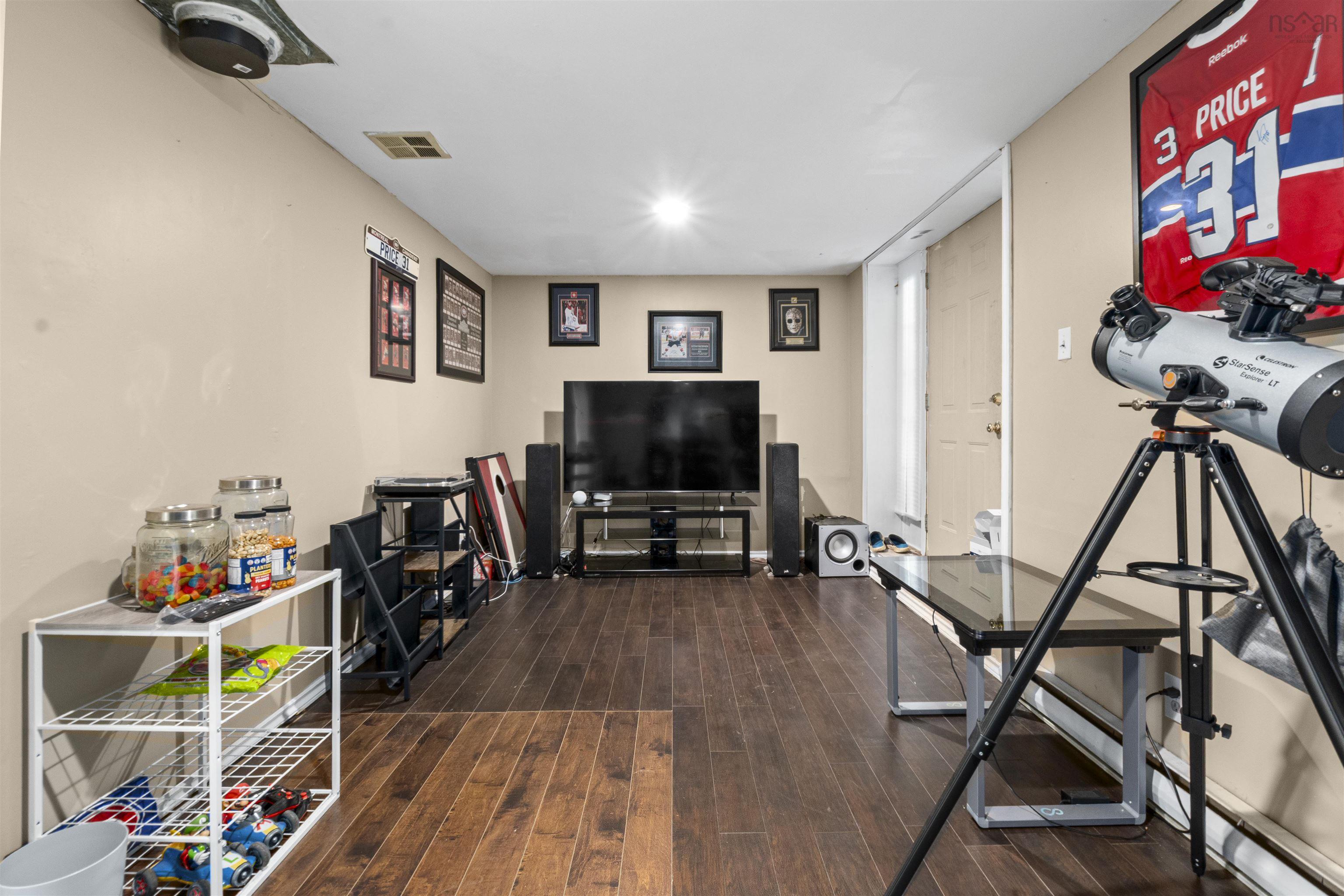 View image 30