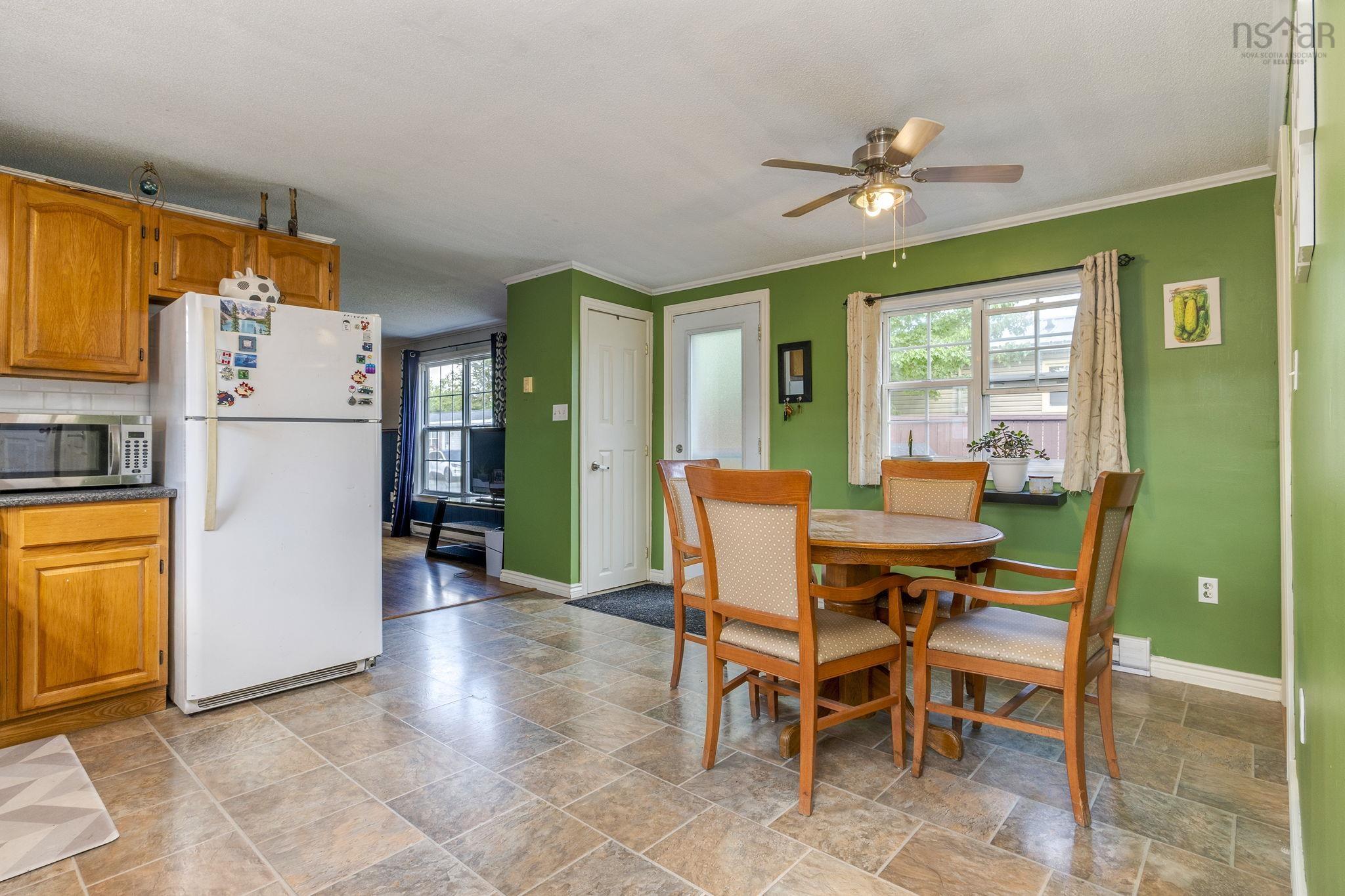 View image 12