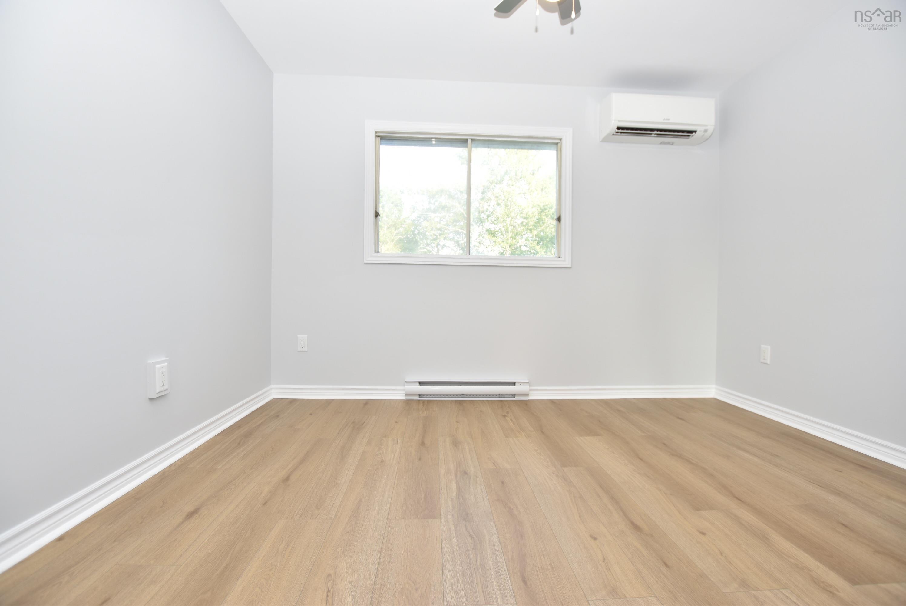 View image 17