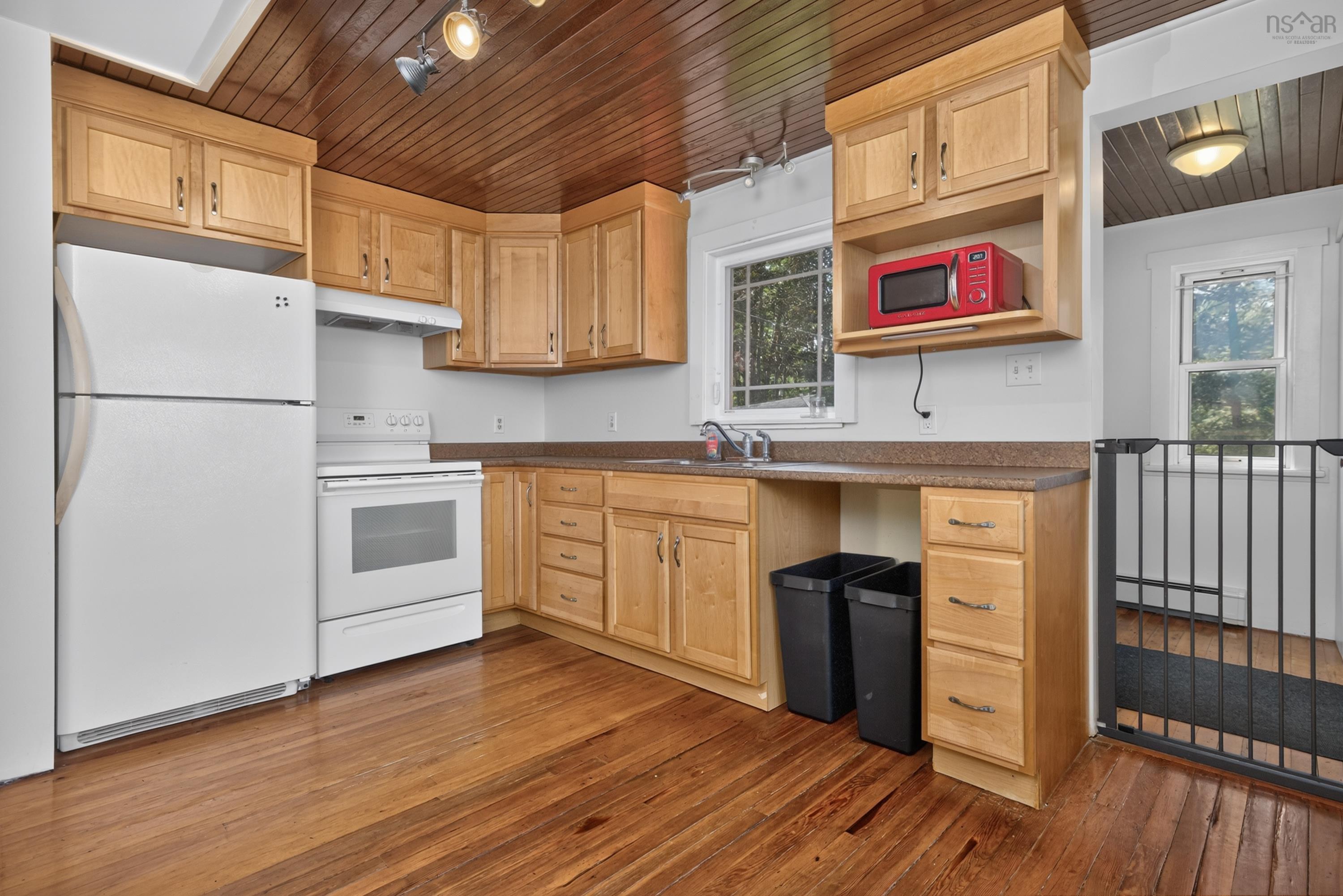 View image 8