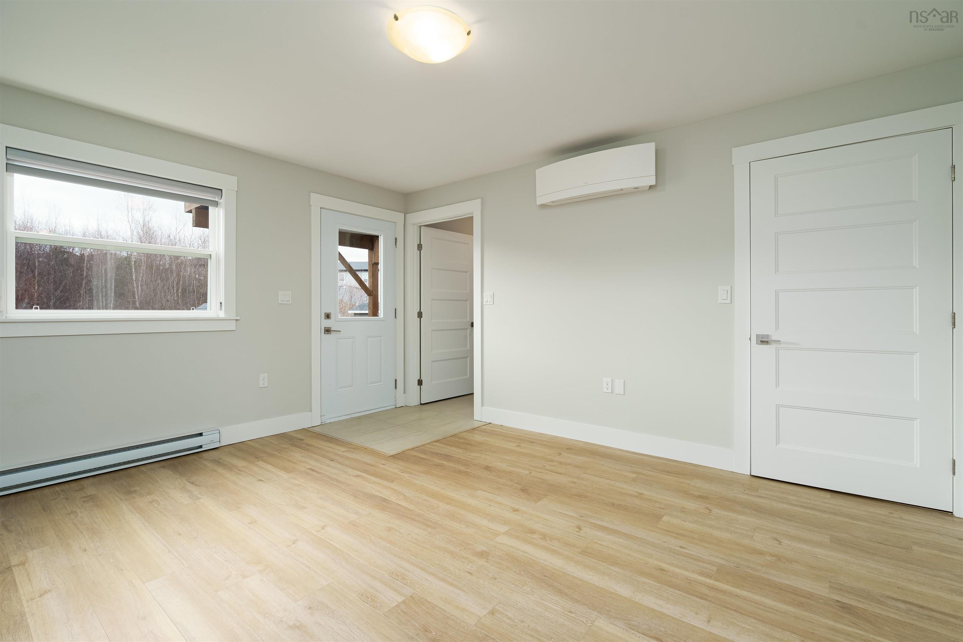 View image 18