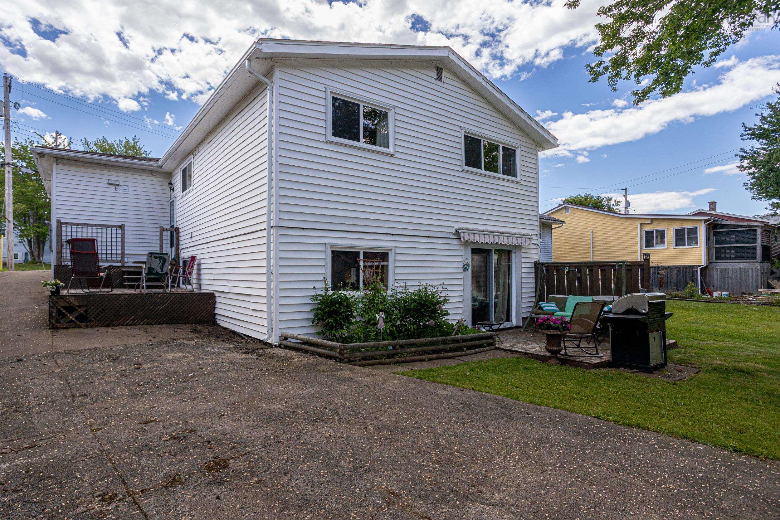 View image 46