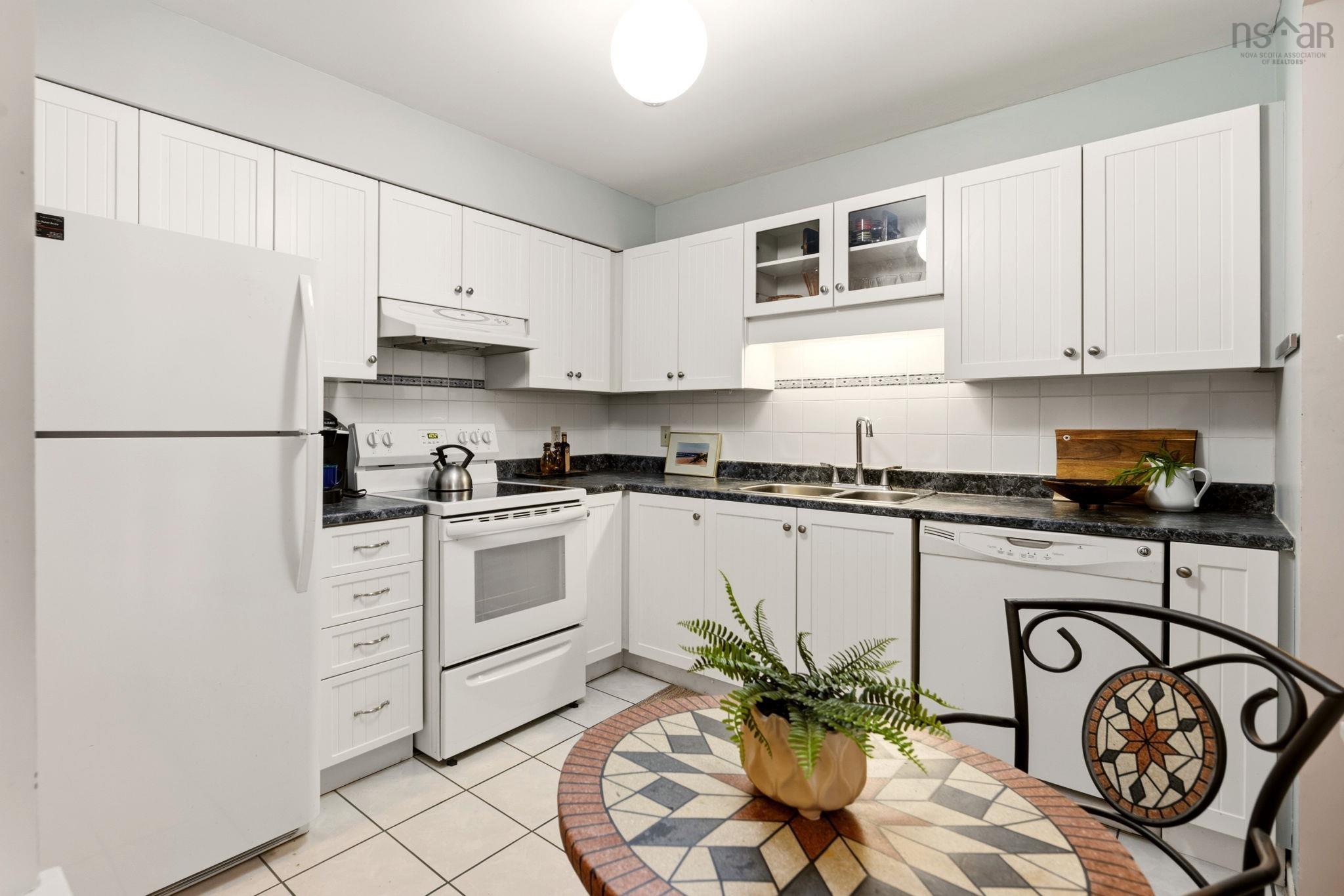 View image 12