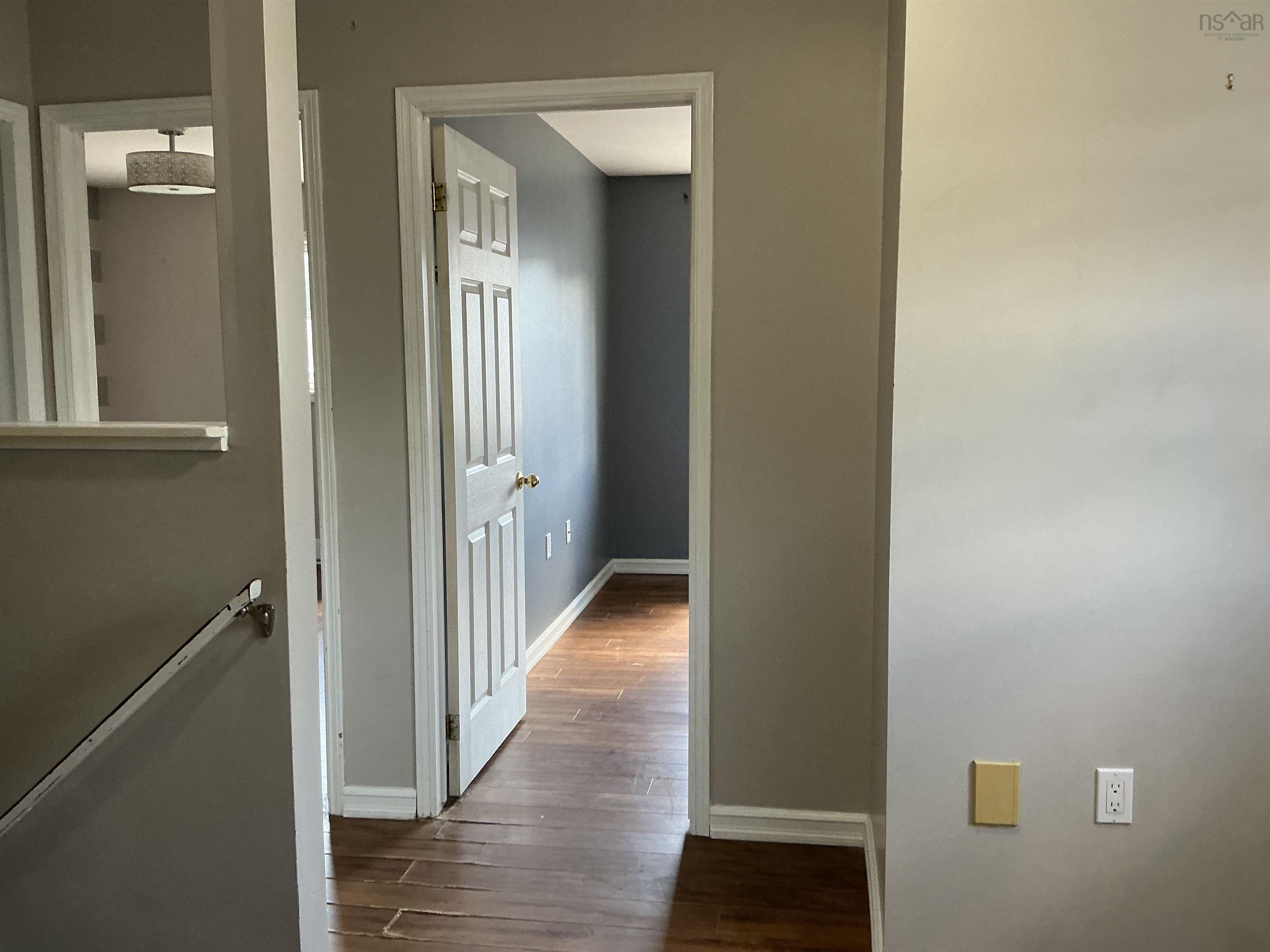 View image 8