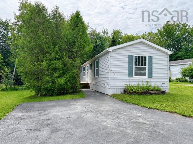 Thumbnail image for 1140 Susan Drive MLS<sup>®</sup> 202620834