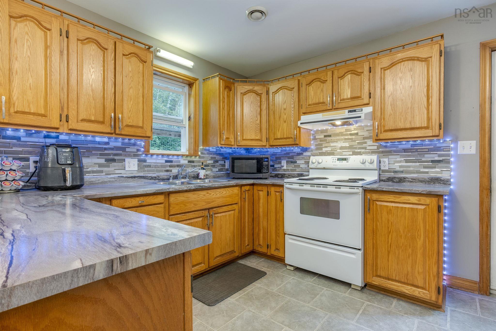 View image 12