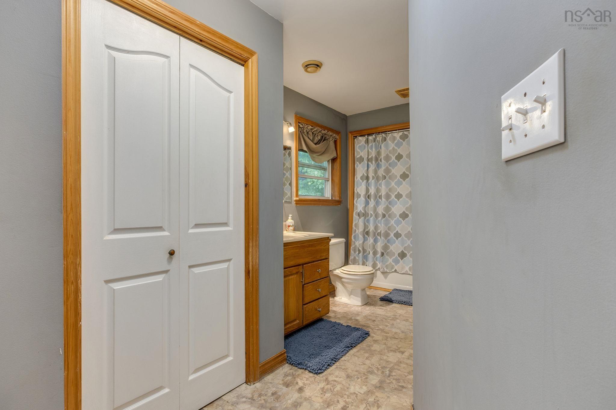 View image 18