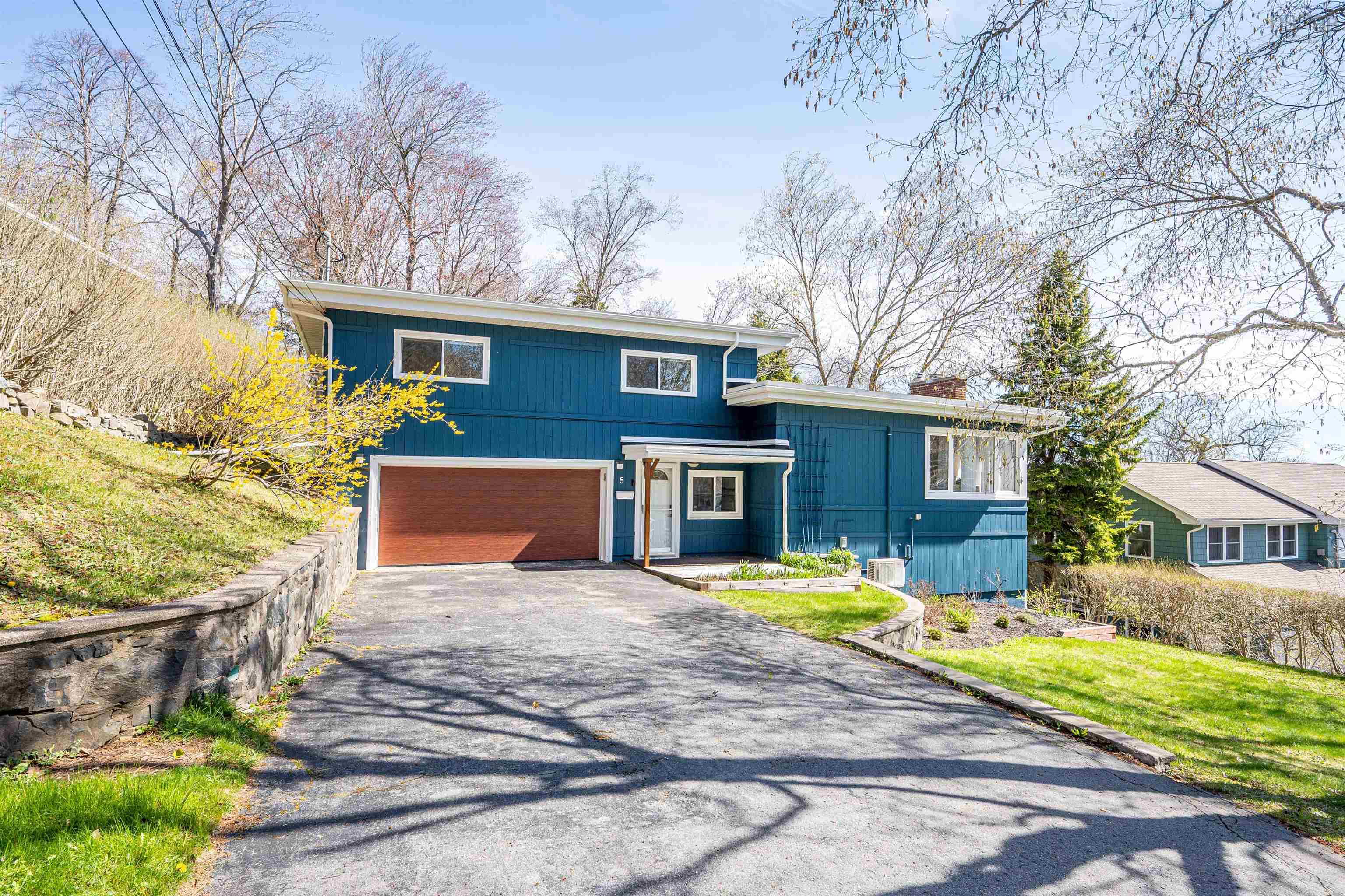 Thumbnail image for 5 Wilson Boulevard MLS<sup>®</sup> 202620870
