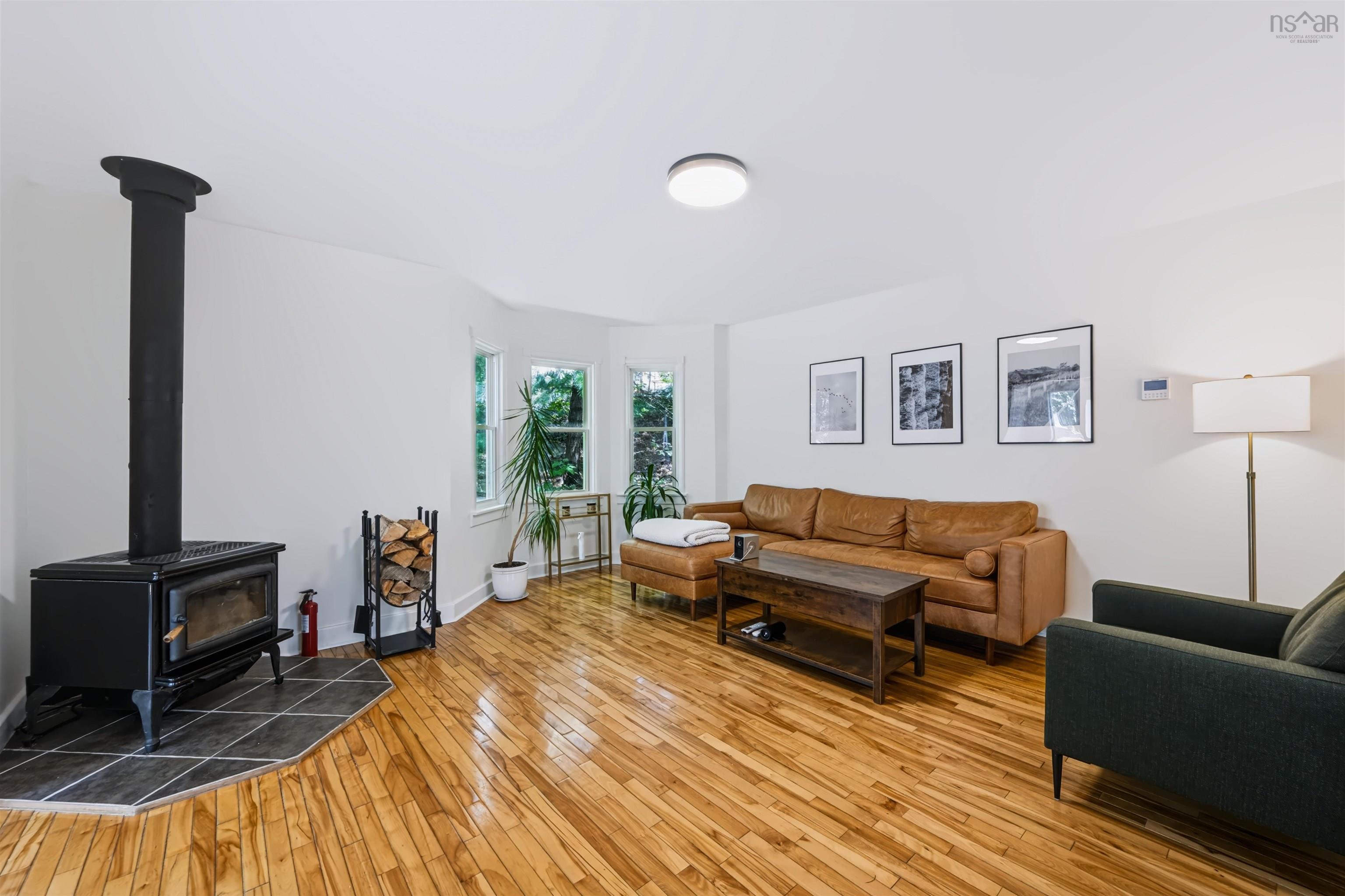 View image 6