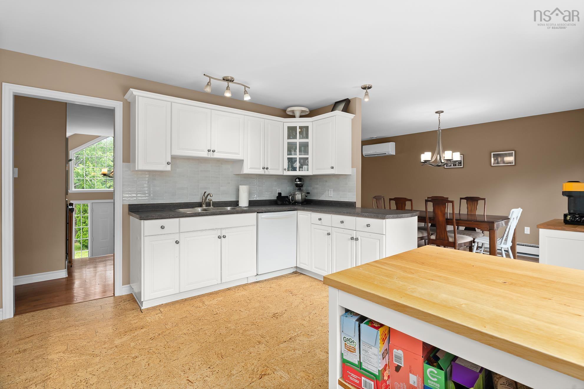 View image 11