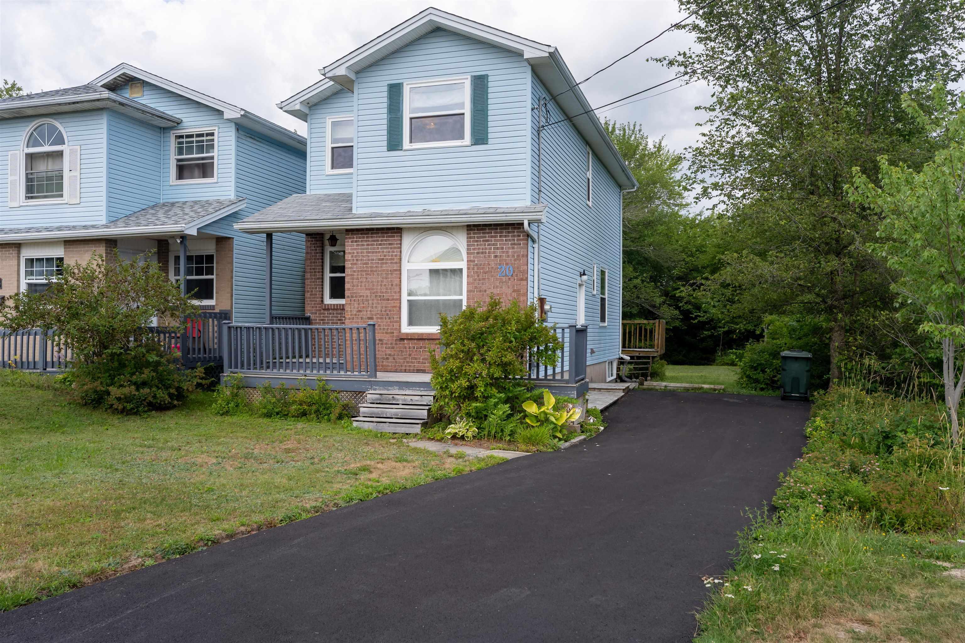 Thumbnail image for 20 Governors Lake Drive MLS<sup>®</sup> 202620903