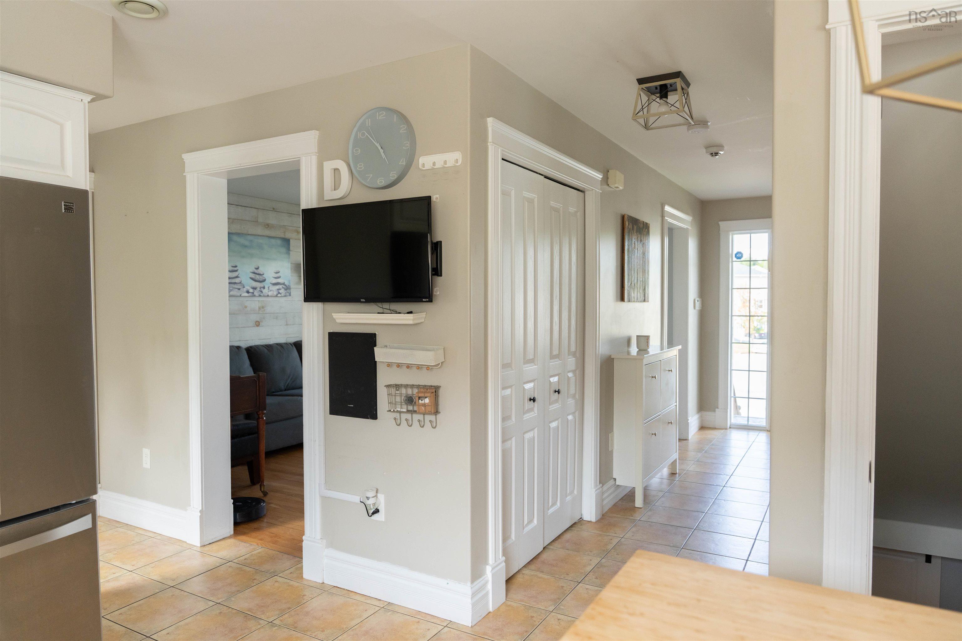 View image 11