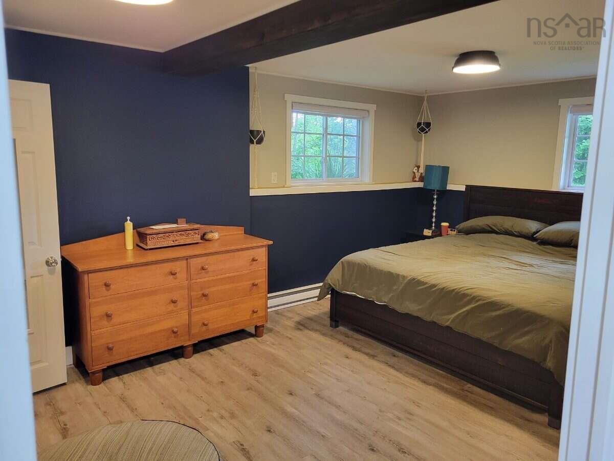 View image 8