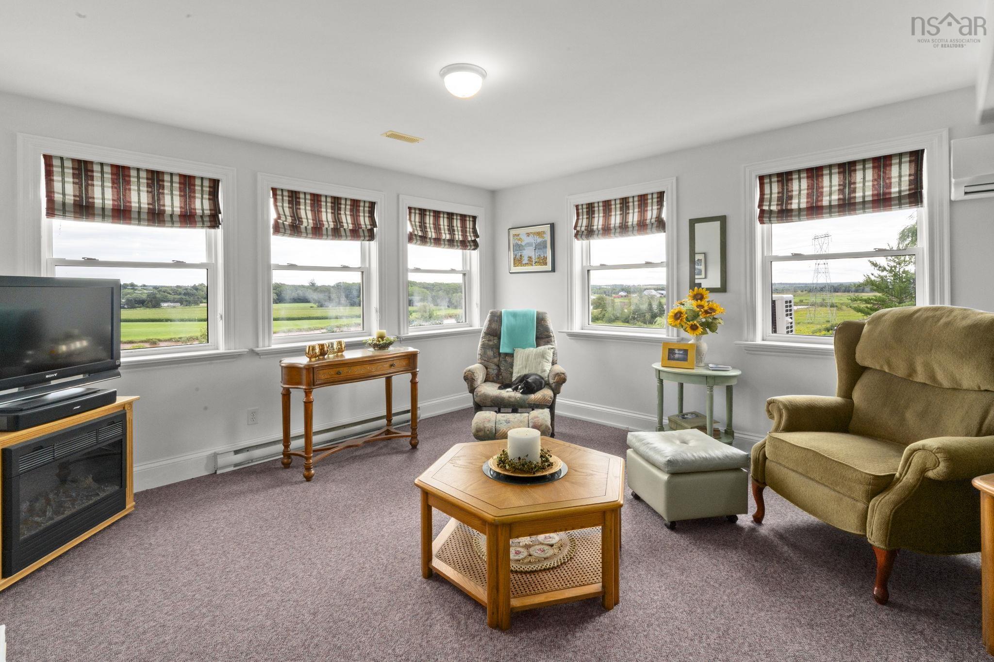 View image 28