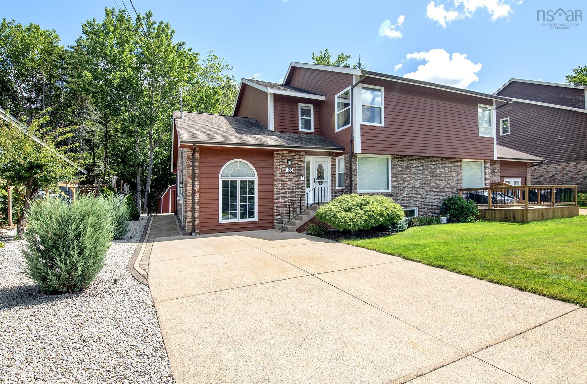 Thumbnail image for 126 Millrun Crescent MLS<sup>®</sup> 202620943