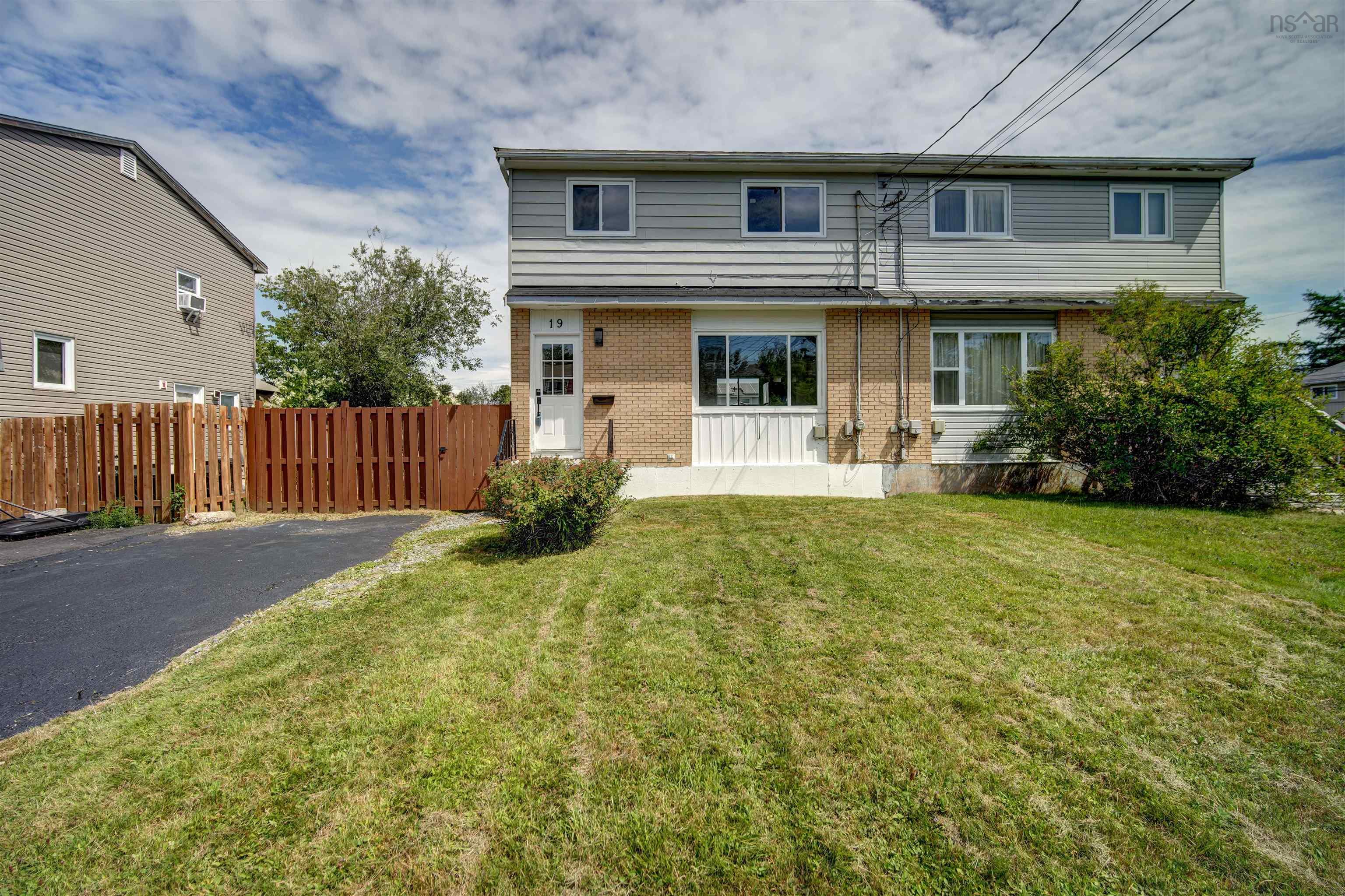 Thumbnail image for 19 Shrewsbury Road MLS<sup>®</sup> 202620959